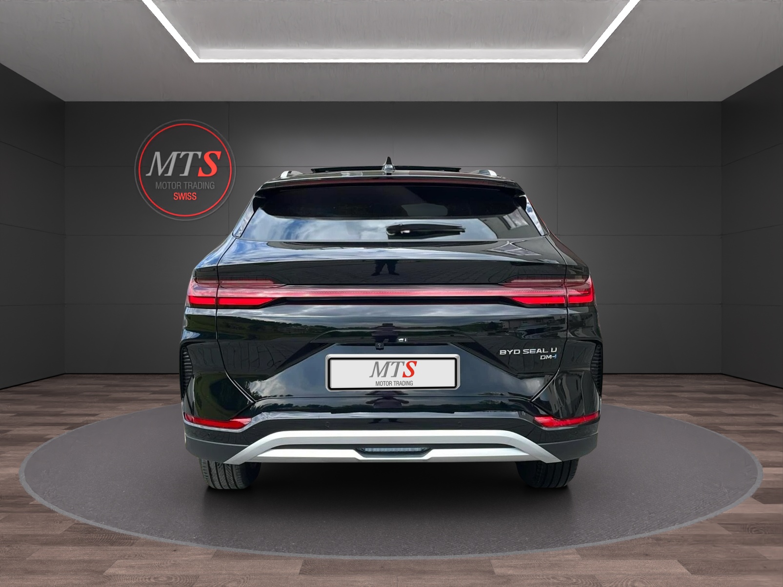 BYD Seal U DM-i Design AWD-showroom-element-2