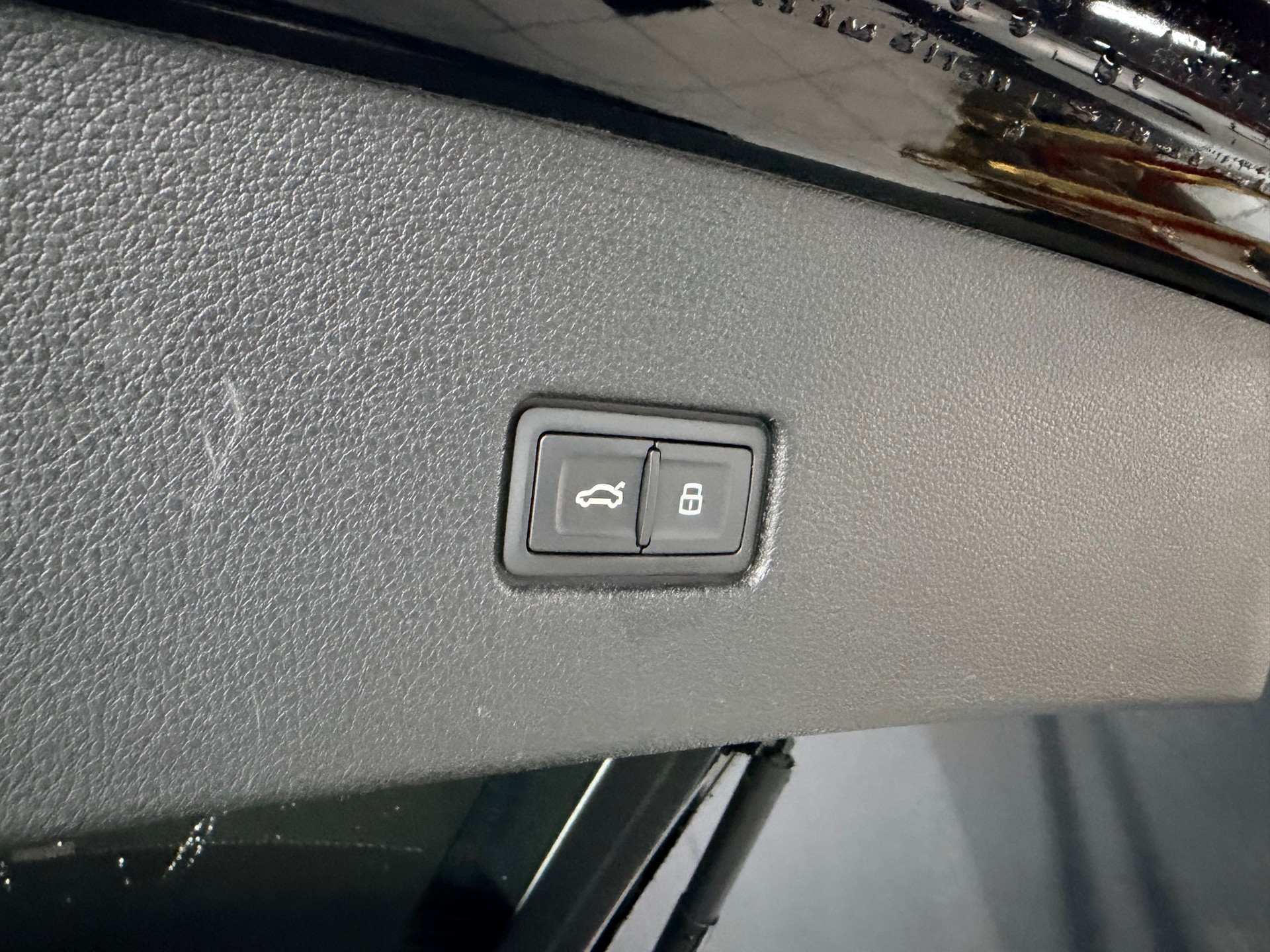 AUDI SQ8 50 TDI quattro-image-14