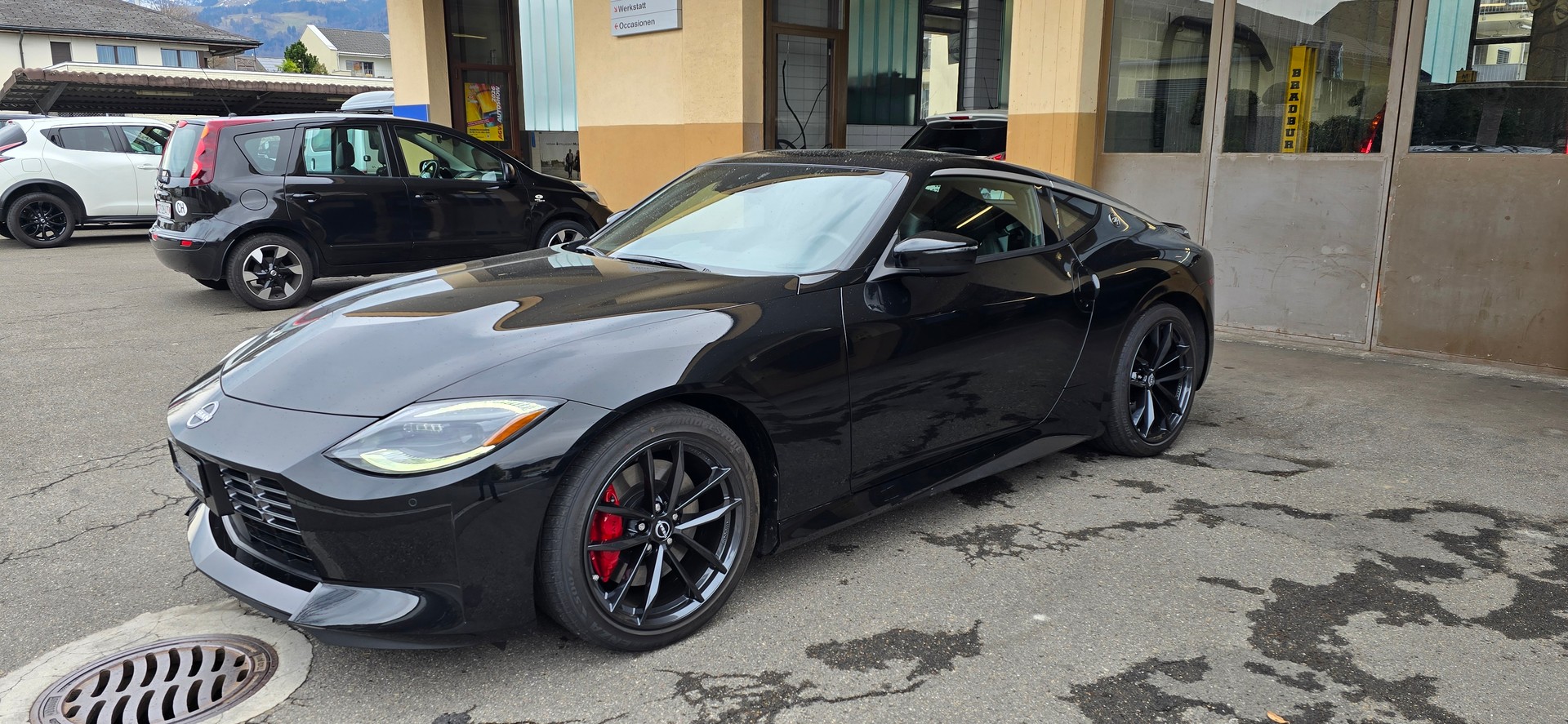 NISSAN 400 Z Performance-showroom-element-1
