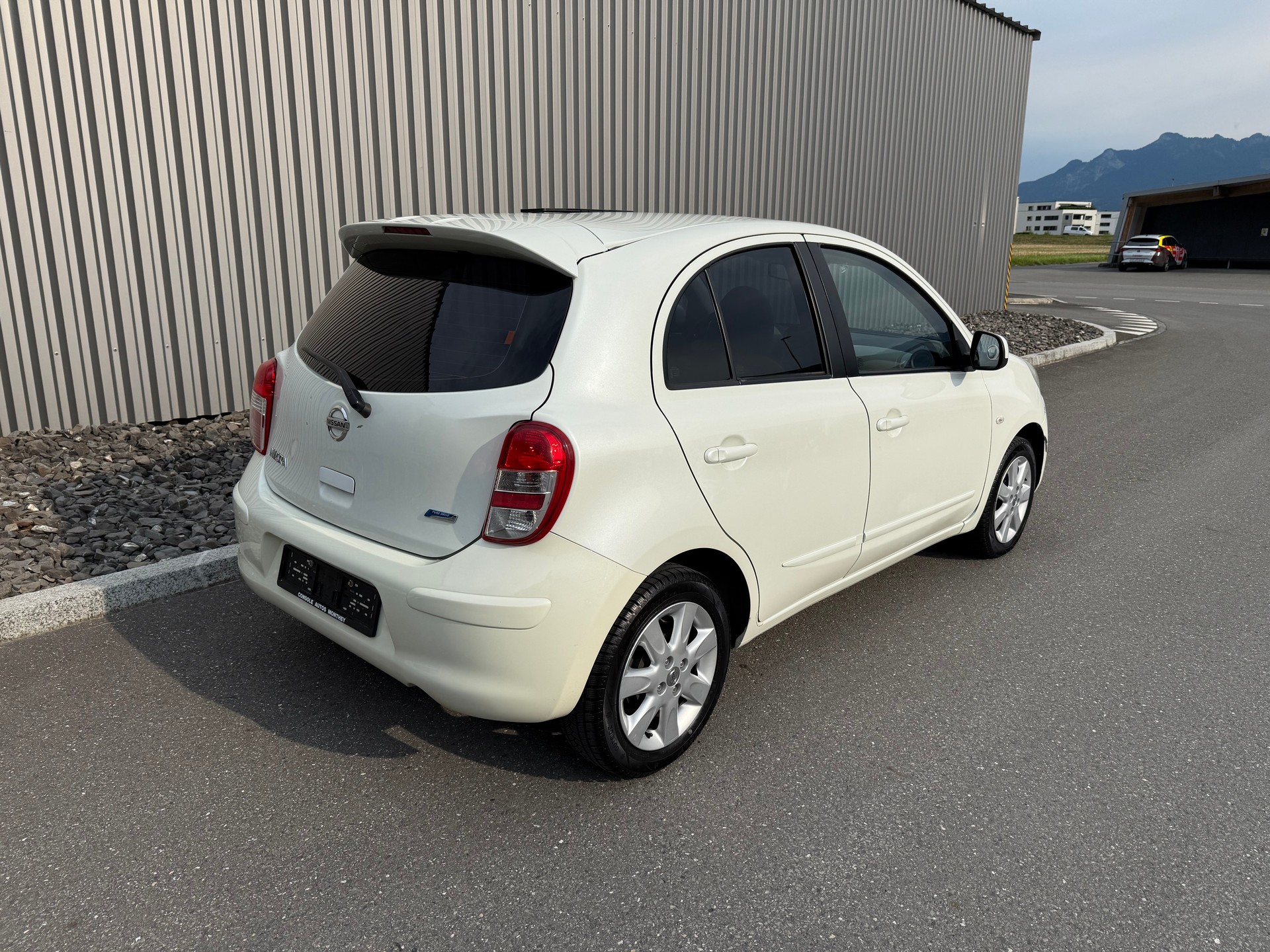 NISSAN Micra 1.2 DIG-S visia BOÎTE A VITESSE NEUF-image-5
