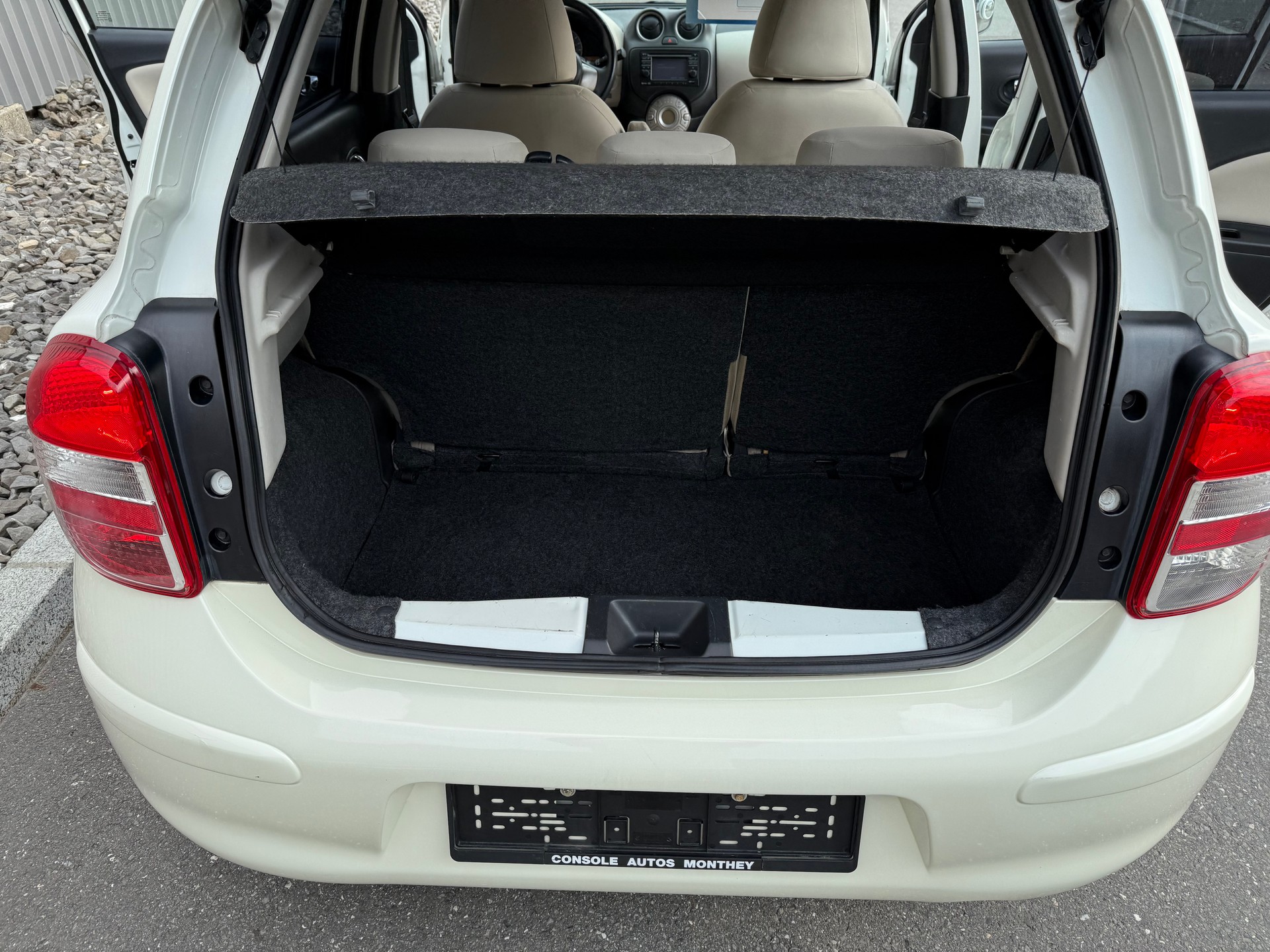 NISSAN Micra 1.2 DIG-S visia BOÎTE A VITESSE NEUF-image-22