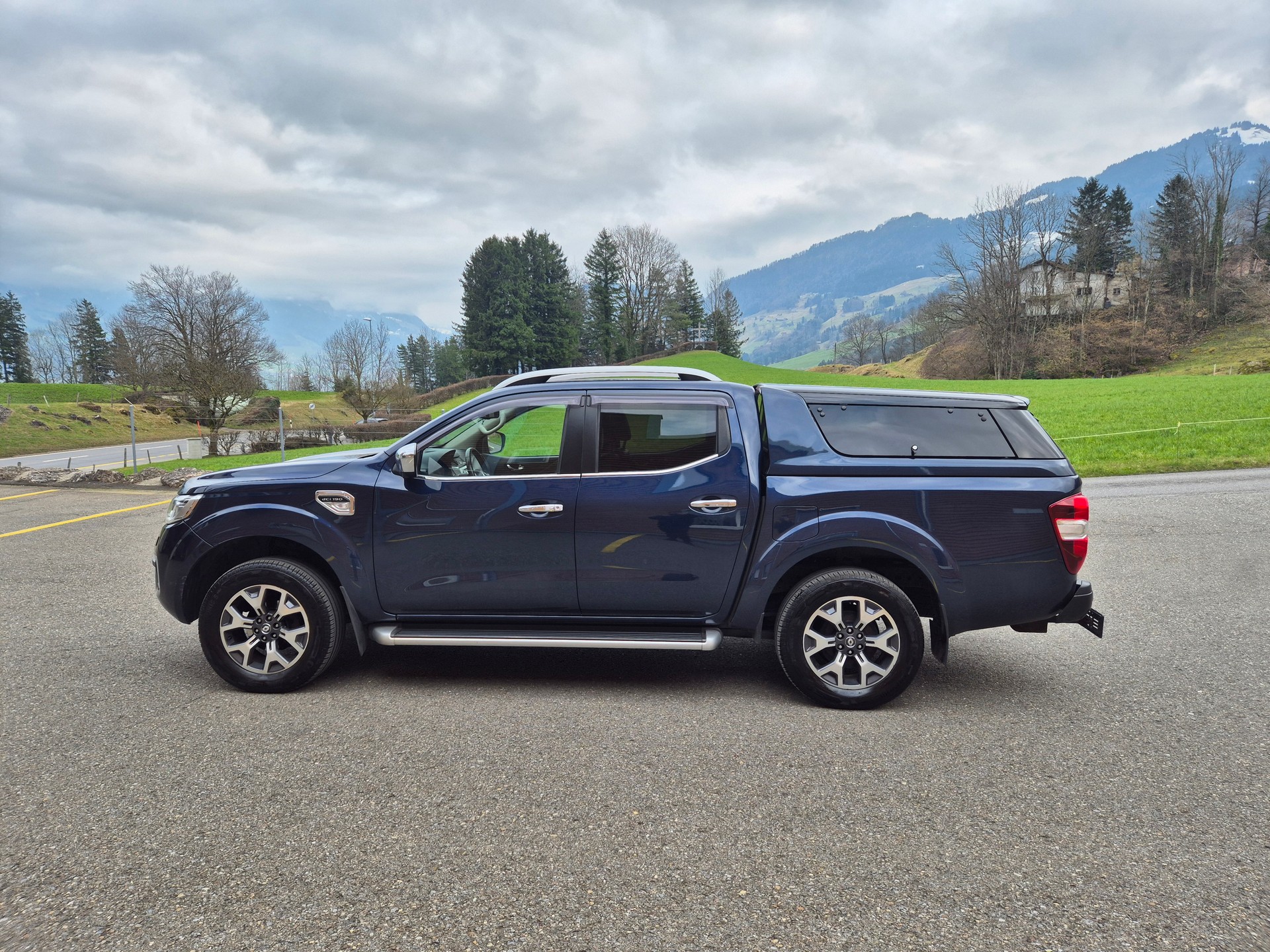RENAULT Alaskan Doppel Cabin TwinTurbo dci190 4WD-image-1