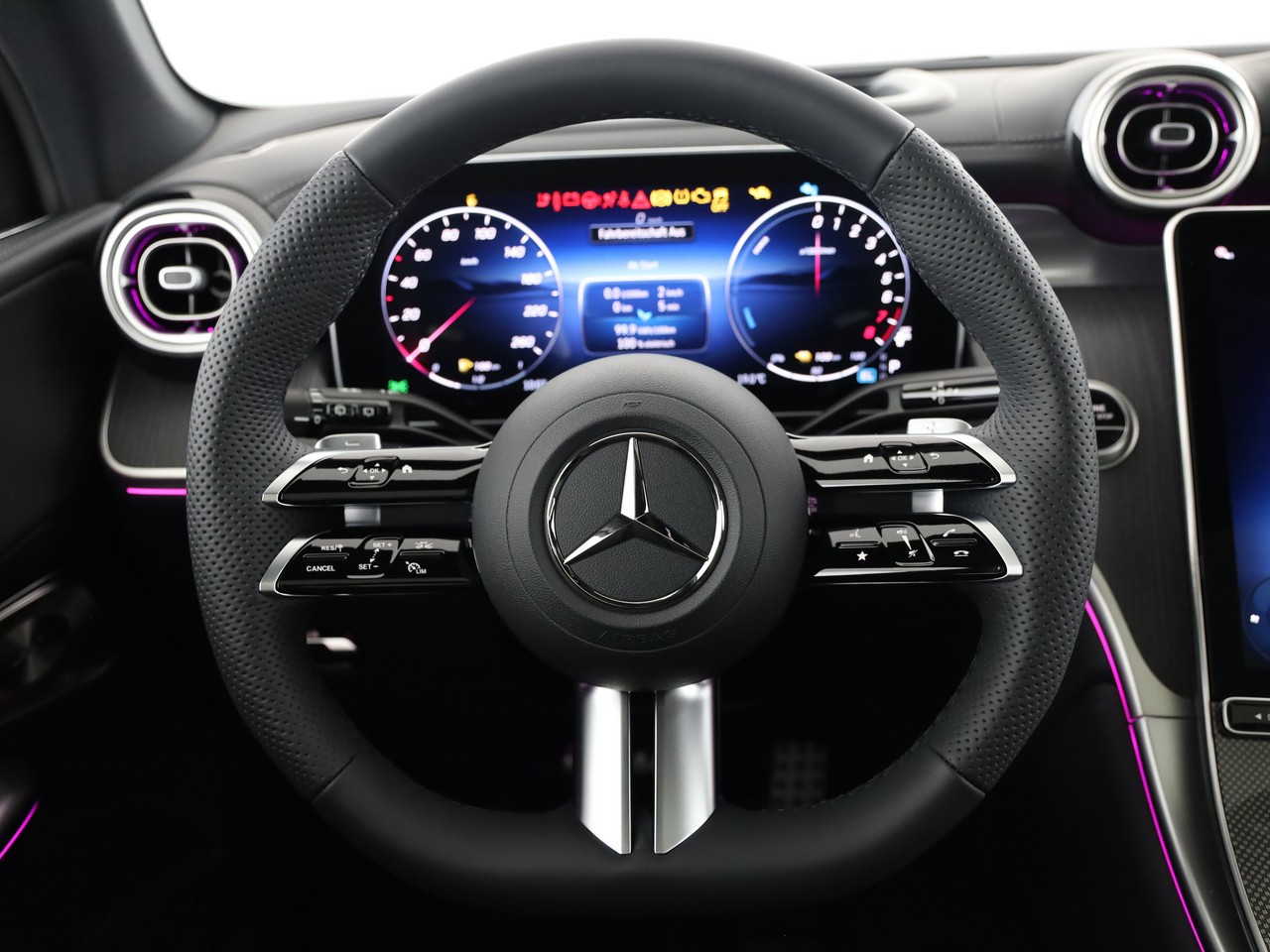 MERCEDES-BENZ GLC 400 e 4Matic 9G-Tronic-image-5