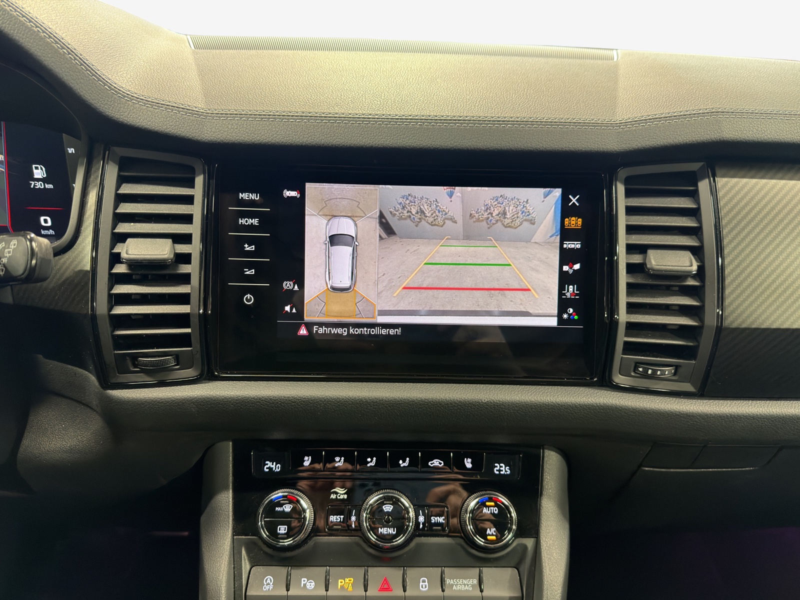 SKODA Kodiaq 2.0 TSI 4x4 SportLine-image-14