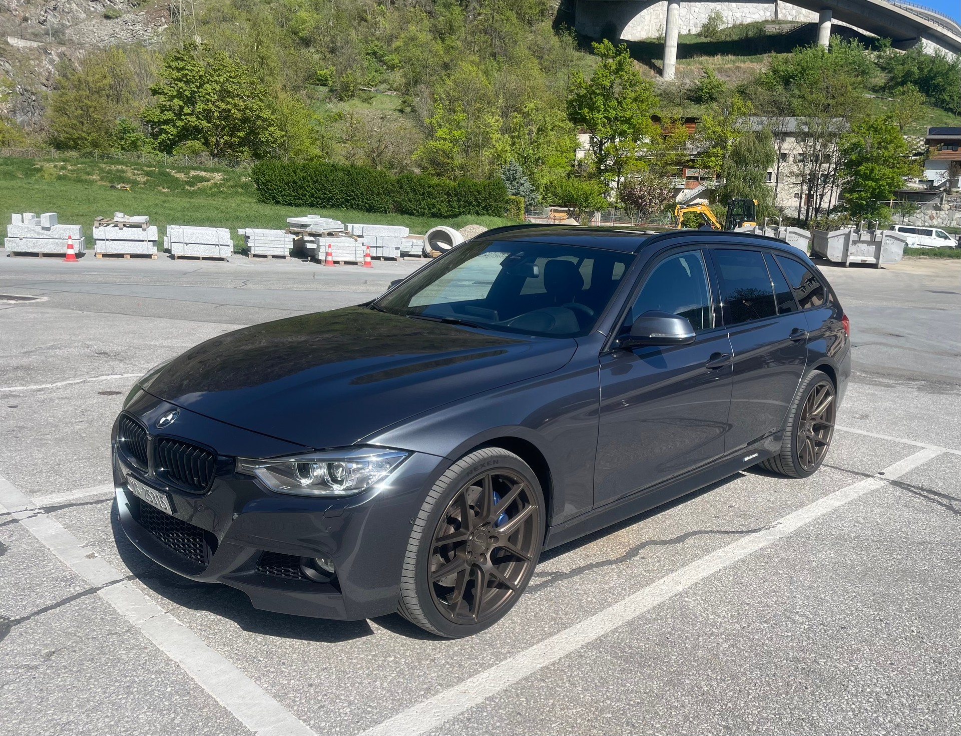 BMW 335i xDrive Touring Sport Line Steptronic-image-5