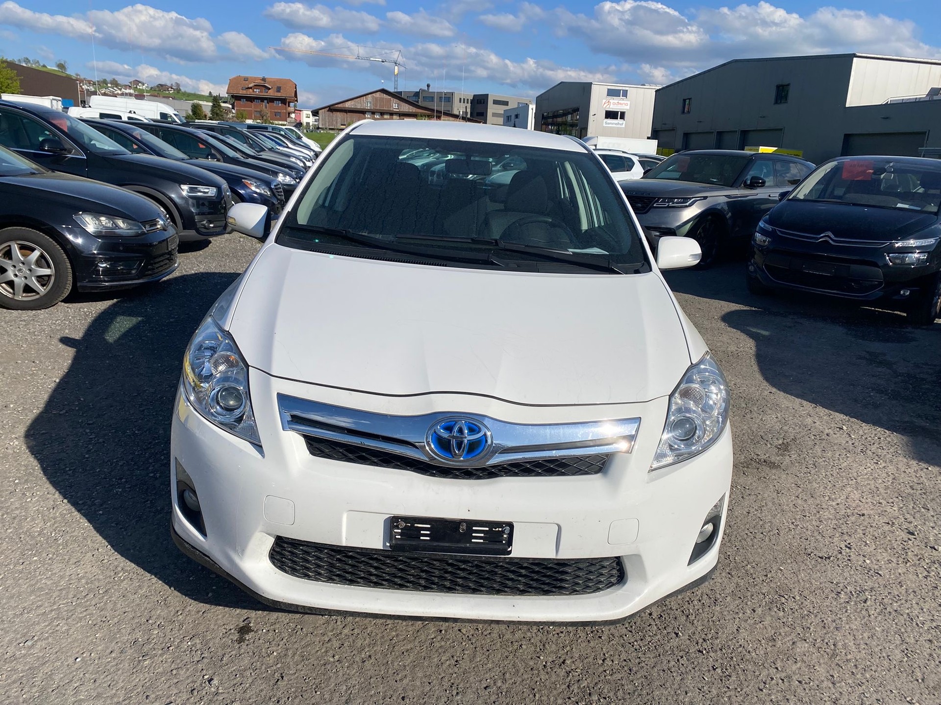 TOYOTA Auris 1.8 16V HSD Linea Luna-image-2