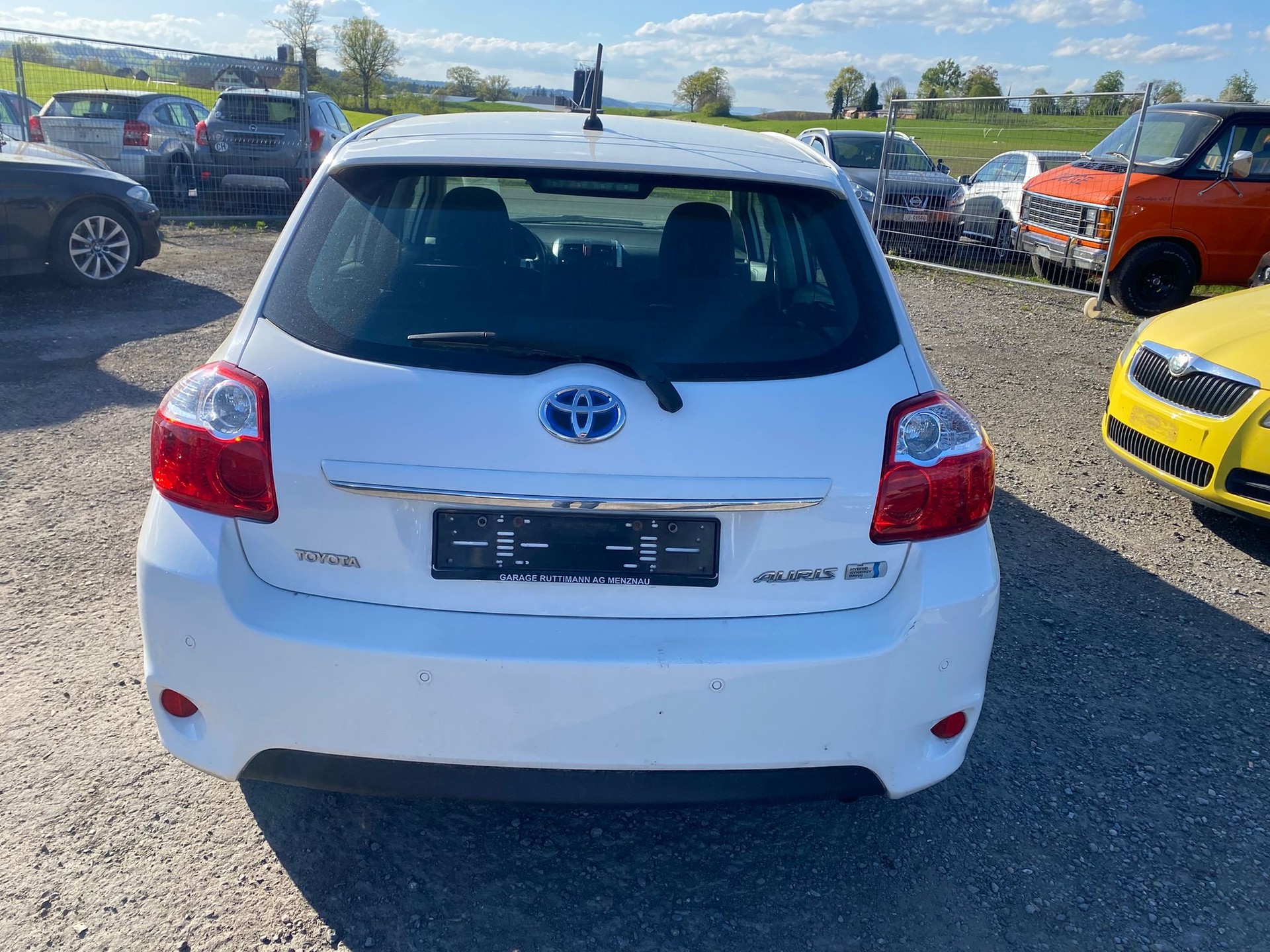 TOYOTA Auris 1.8 16V HSD Linea Luna-image-3