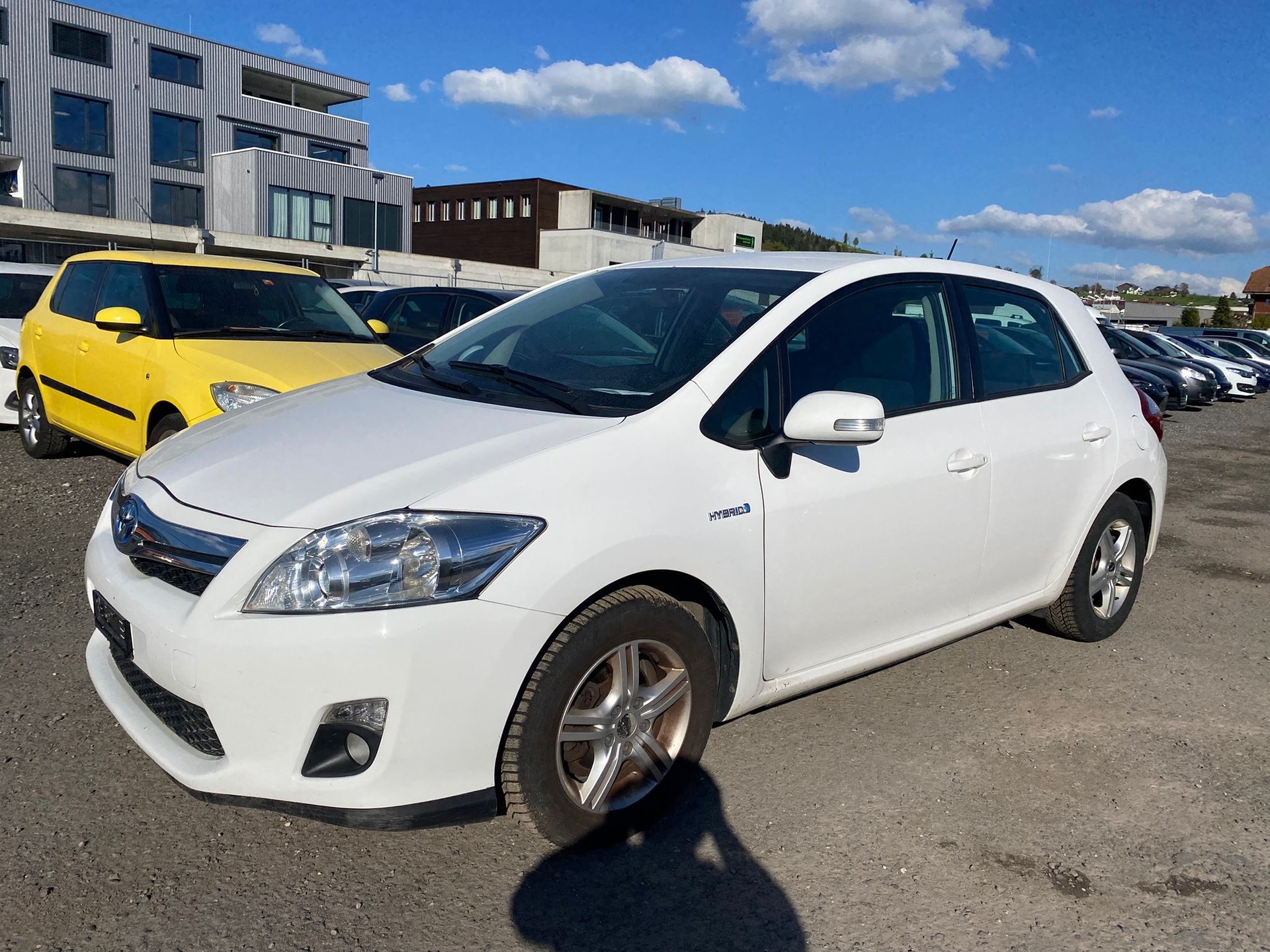 TOYOTA Auris 1.8 16V HSD Linea Luna-image-1