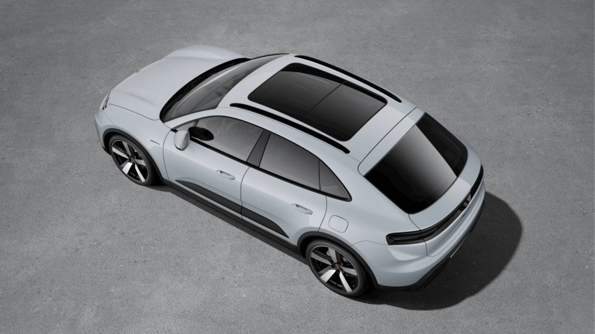 PORSCHE Macan 4 Electric-image-3