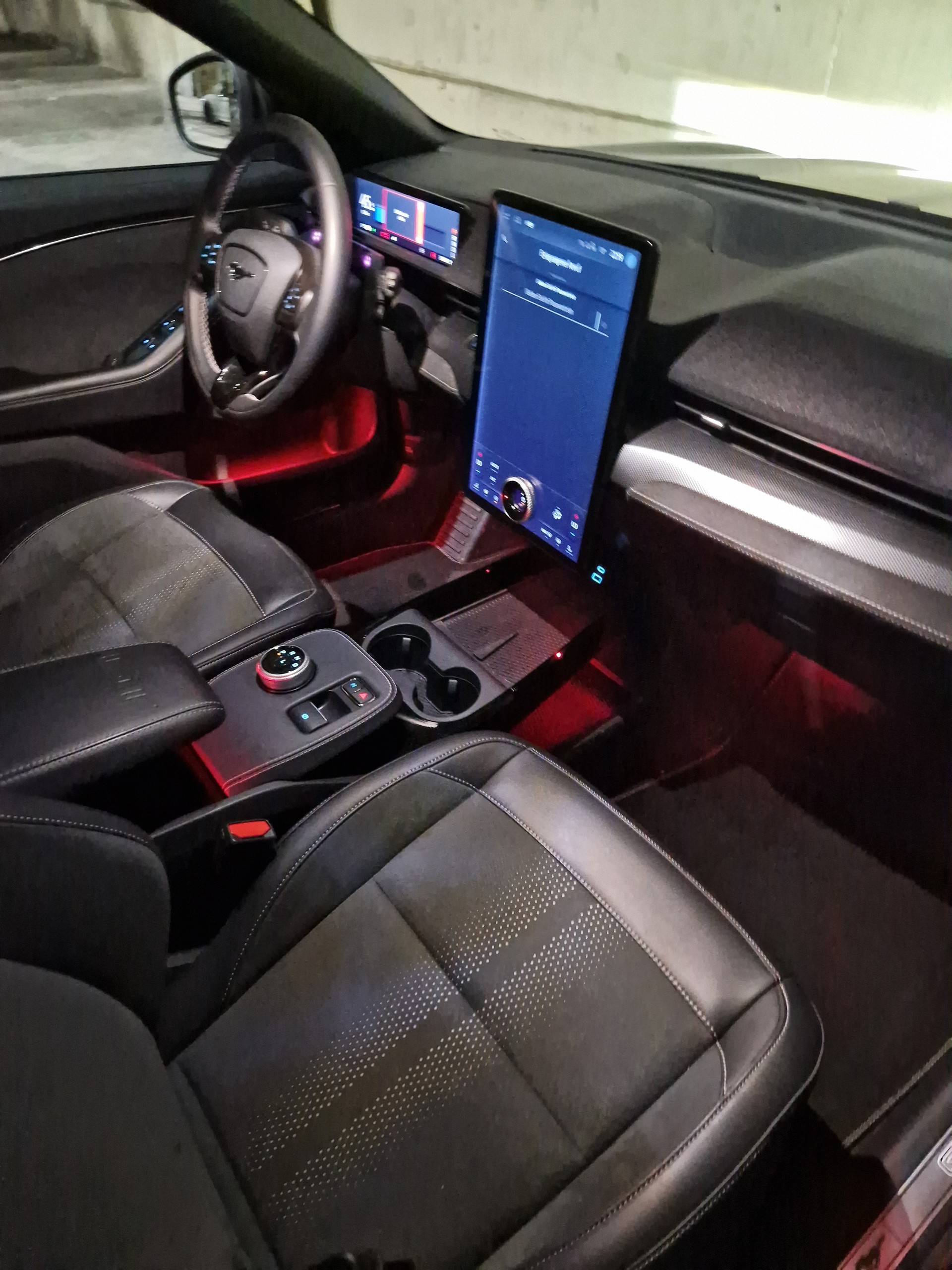FORD Extended GT AWD-image-10