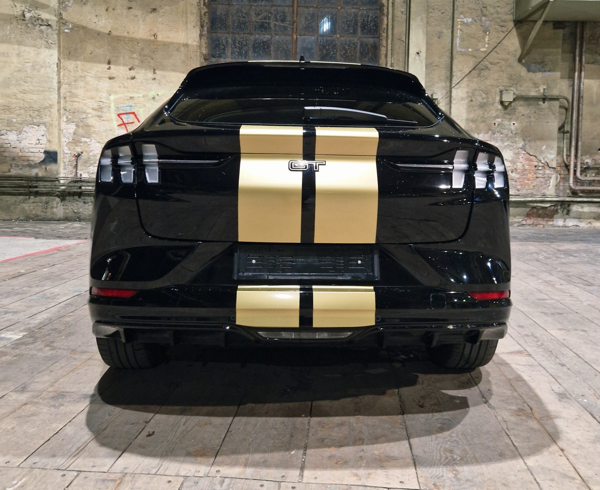 FORD Extended GT AWD-image-8