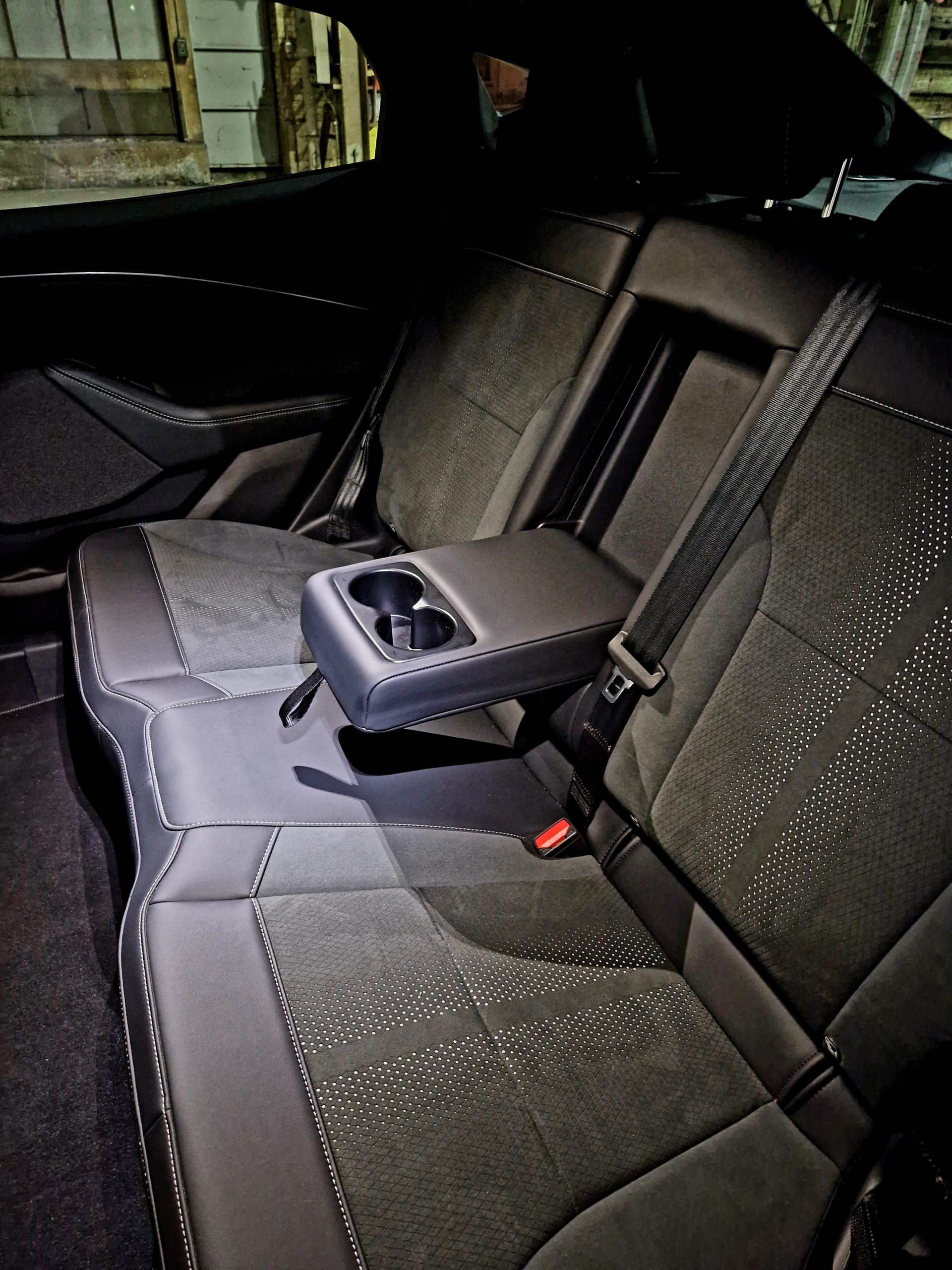 FORD Extended GT AWD-image-11