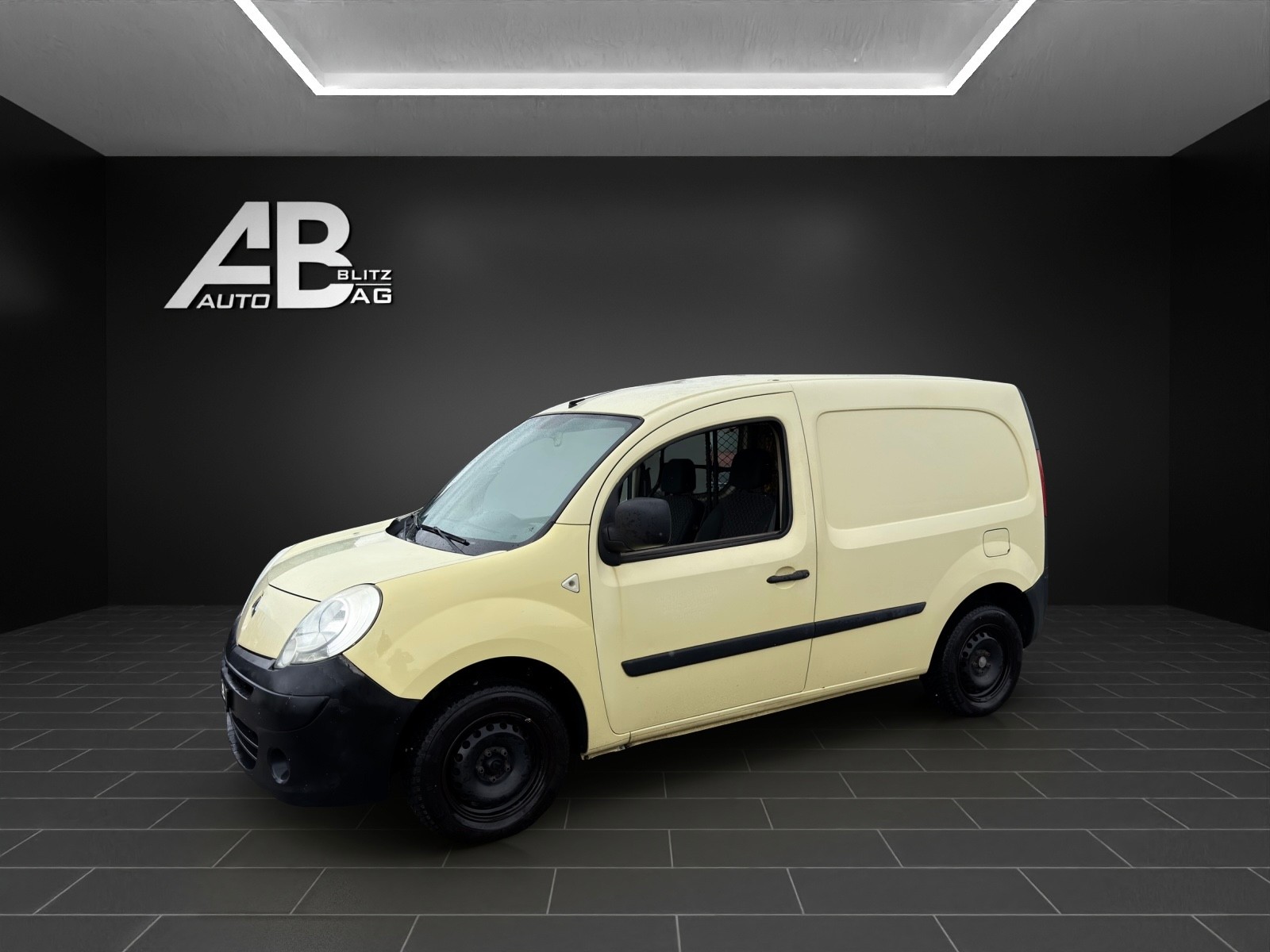 RENAULT Kangoo dCi 85-showroom-element-1