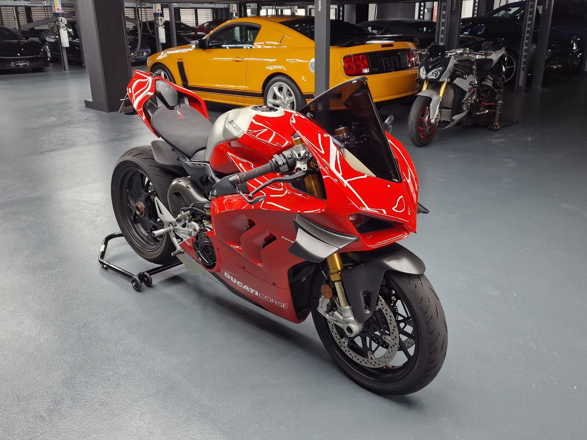 DUCATI Panigale 998 V4 R-image-1