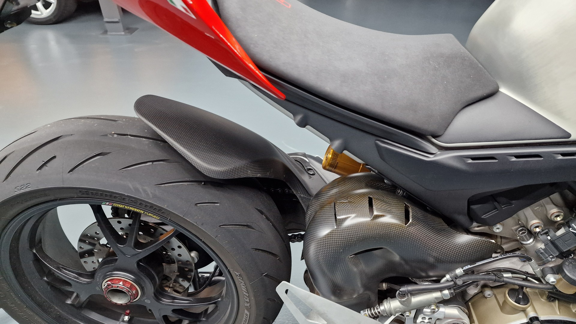 DUCATI Panigale 998 V4 R-image-9