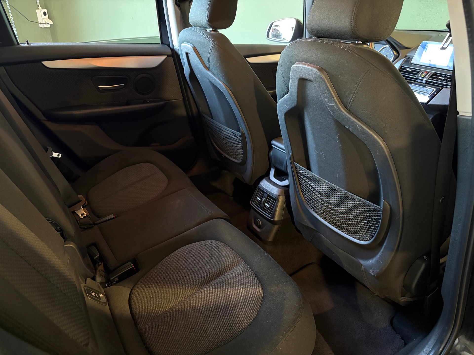 BMW 218i Active Tourer Steptronic *CH-Fahrzeug*-image-8