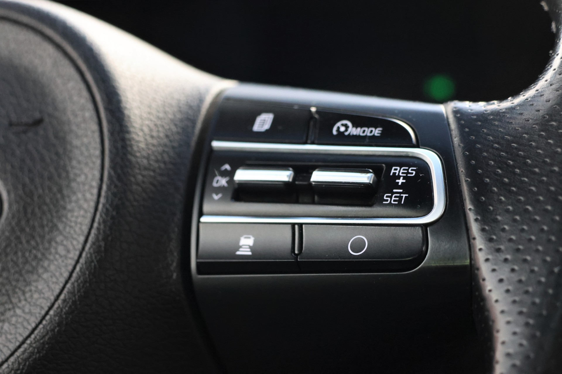 KIA Stinger 3.3 T-GDi GT Automat AWD (CH)-image-16