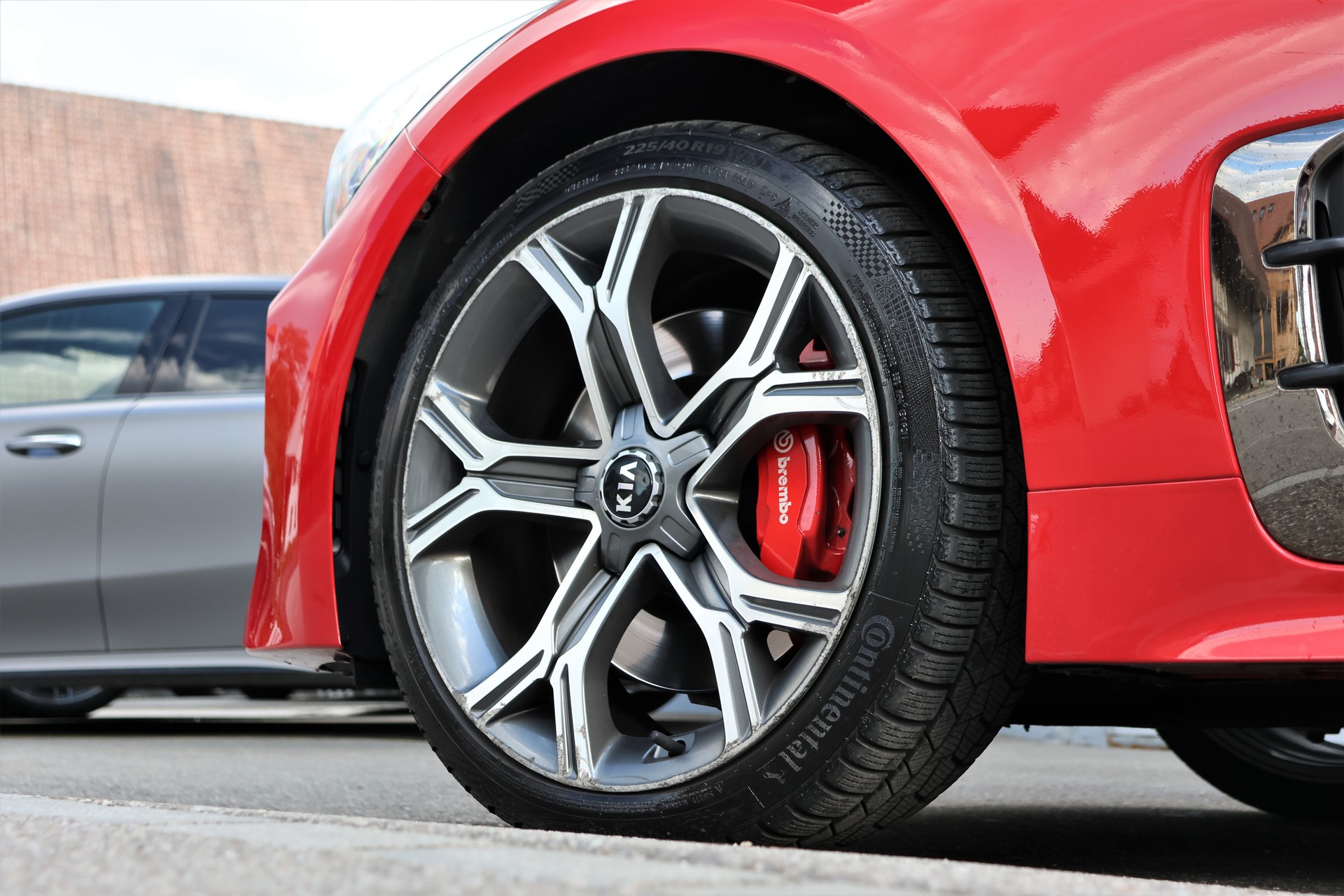 KIA Stinger 3.3 T-GDi GT Automat AWD (CH)-image-8