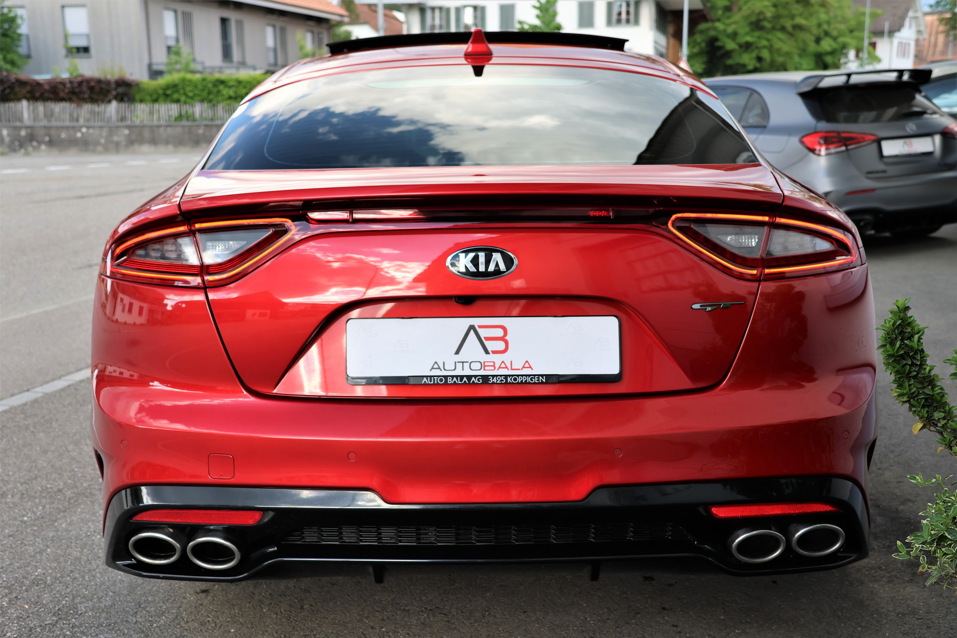 KIA Stinger 3.3 T-GDi GT Automat AWD (CH)-image-5