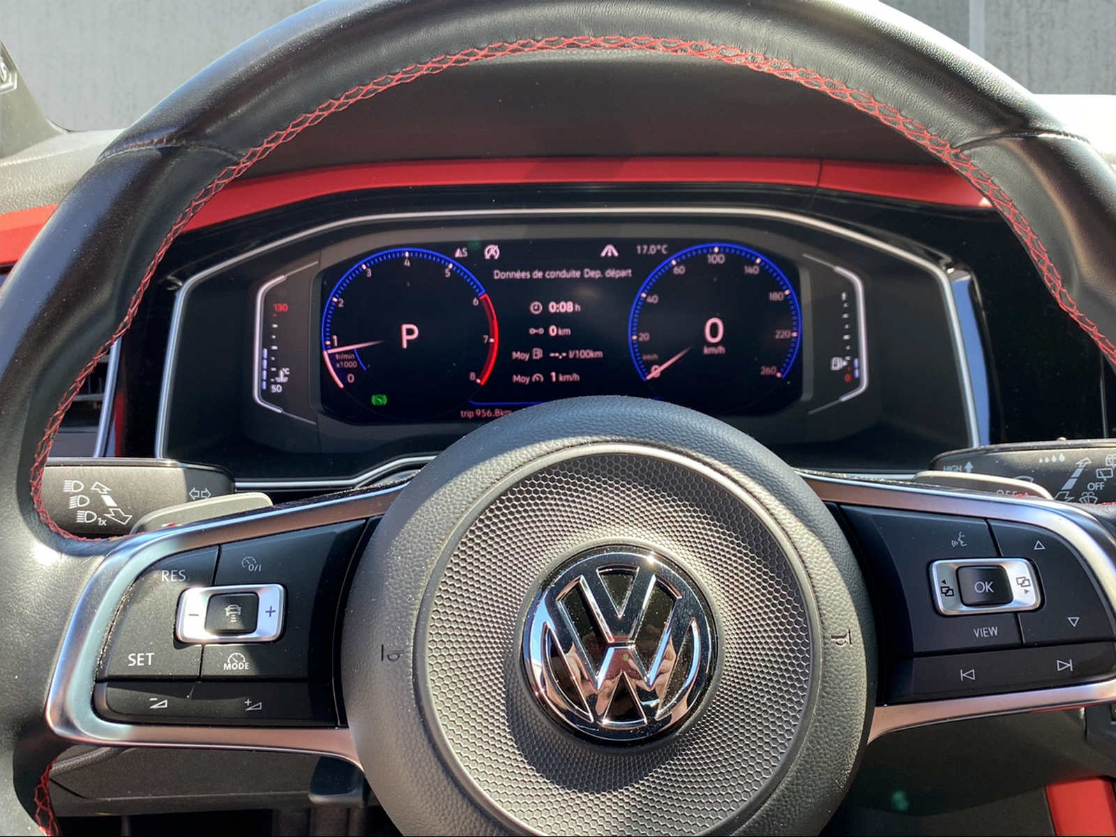 VW Polo 2.0 TSI GTI DSG-image-3