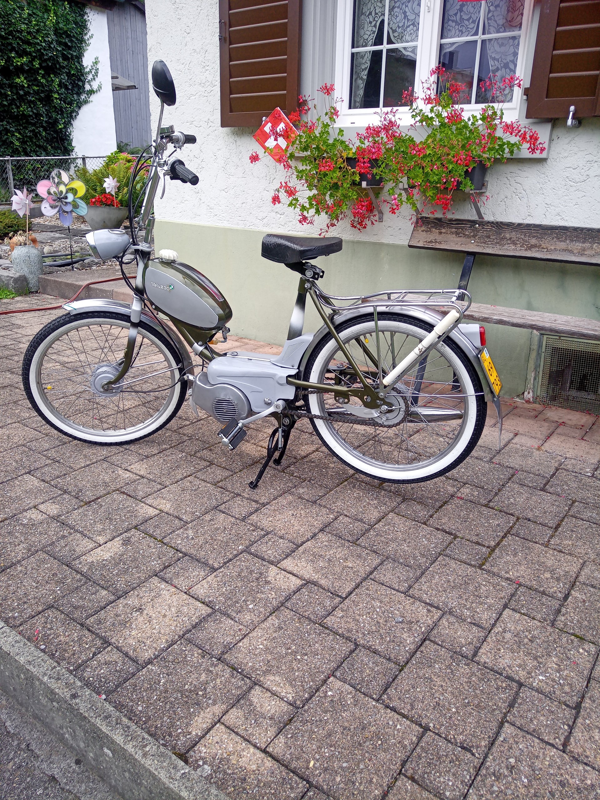 PUCH Velux X 30-image-2