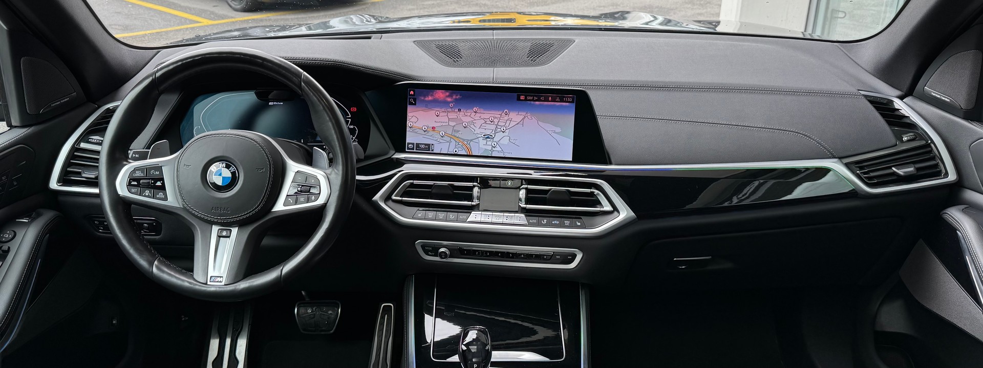 BMW X5 xDrive45e M Sport Plus Steptronic-image-12