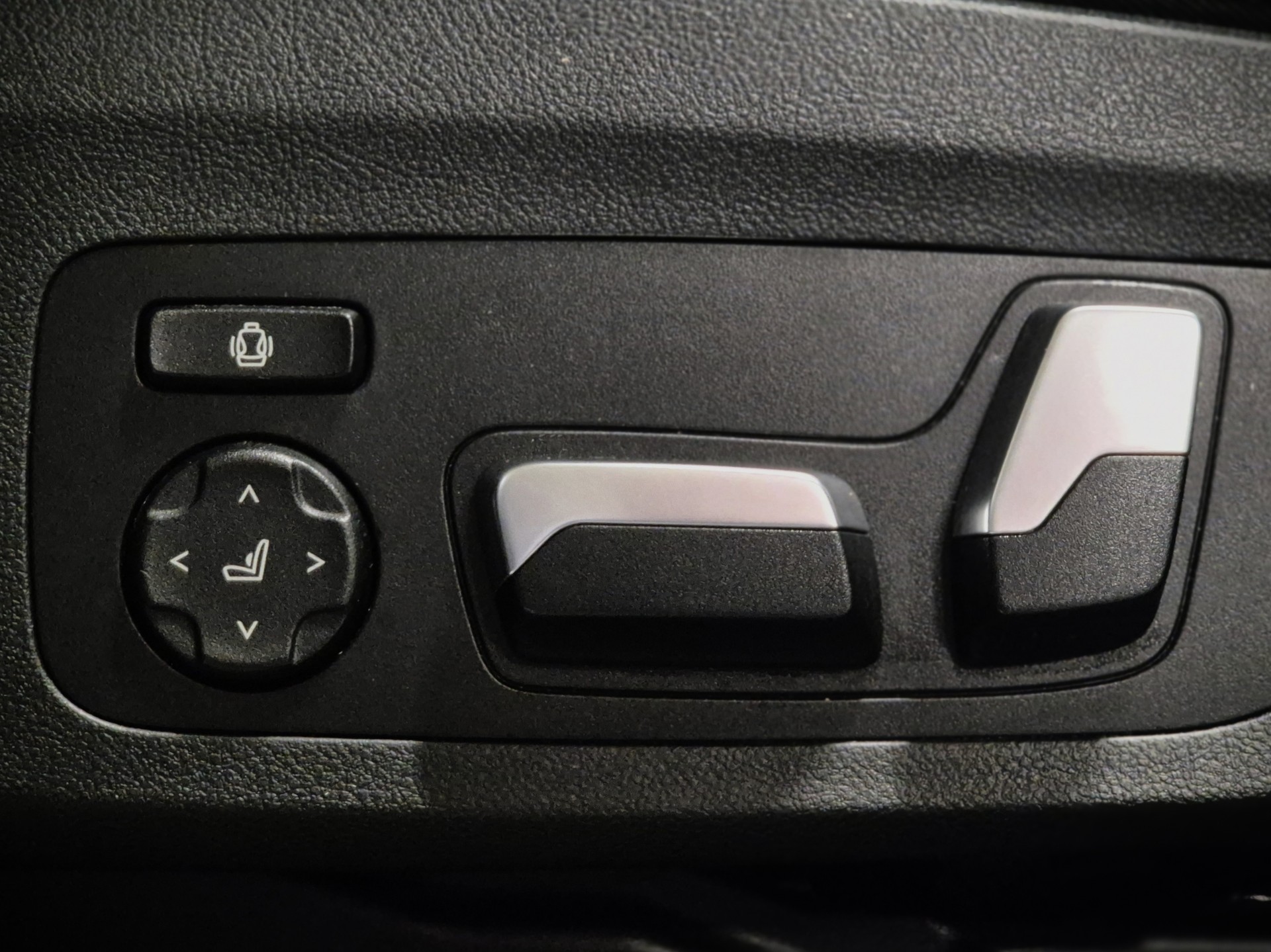 BMW X3 xDrive 30i M Sport Steptronic-image-11