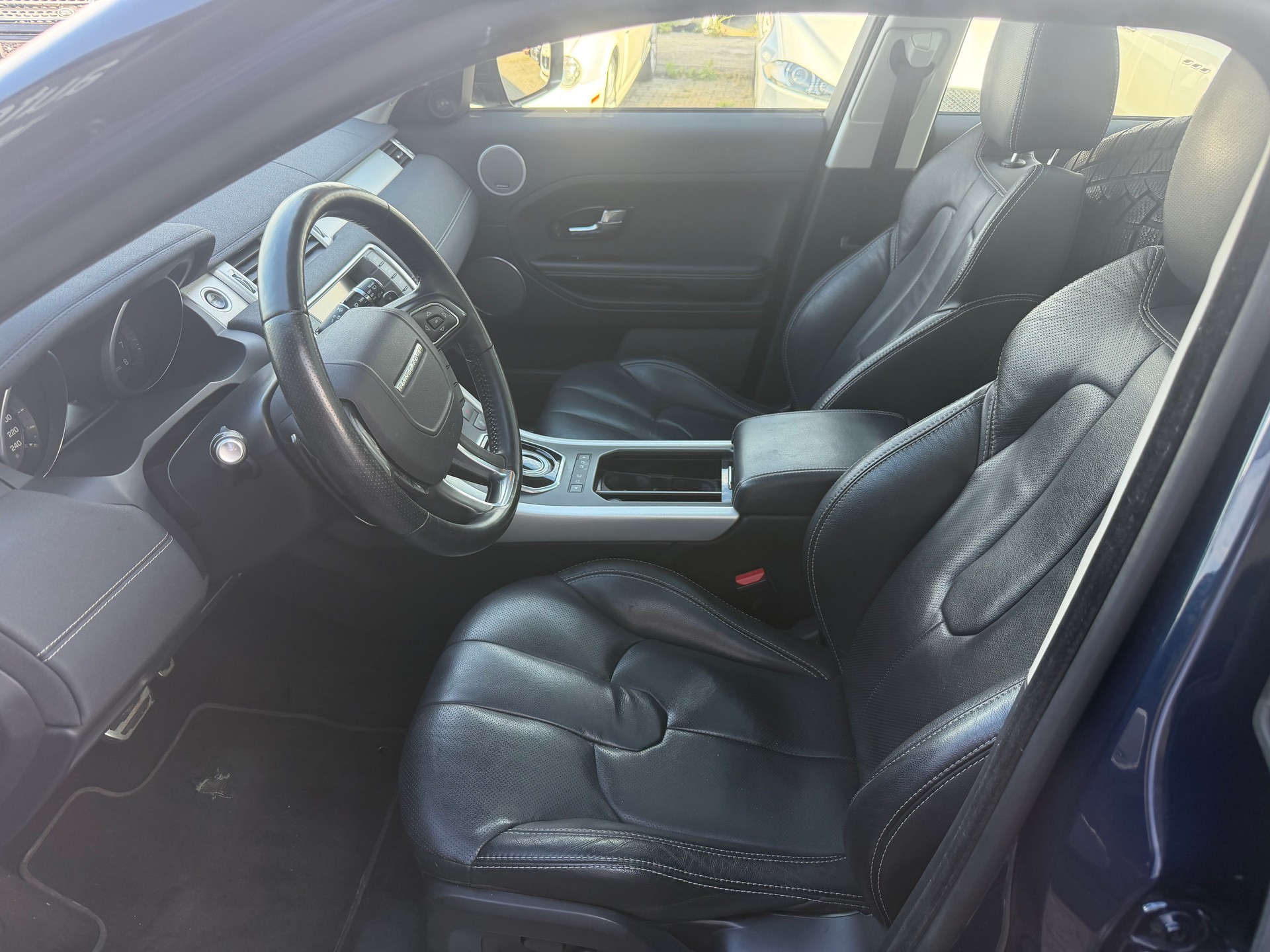 LAND ROVER Range Rover Evoque 2.0 Si4 Dynamic AT6-image-12