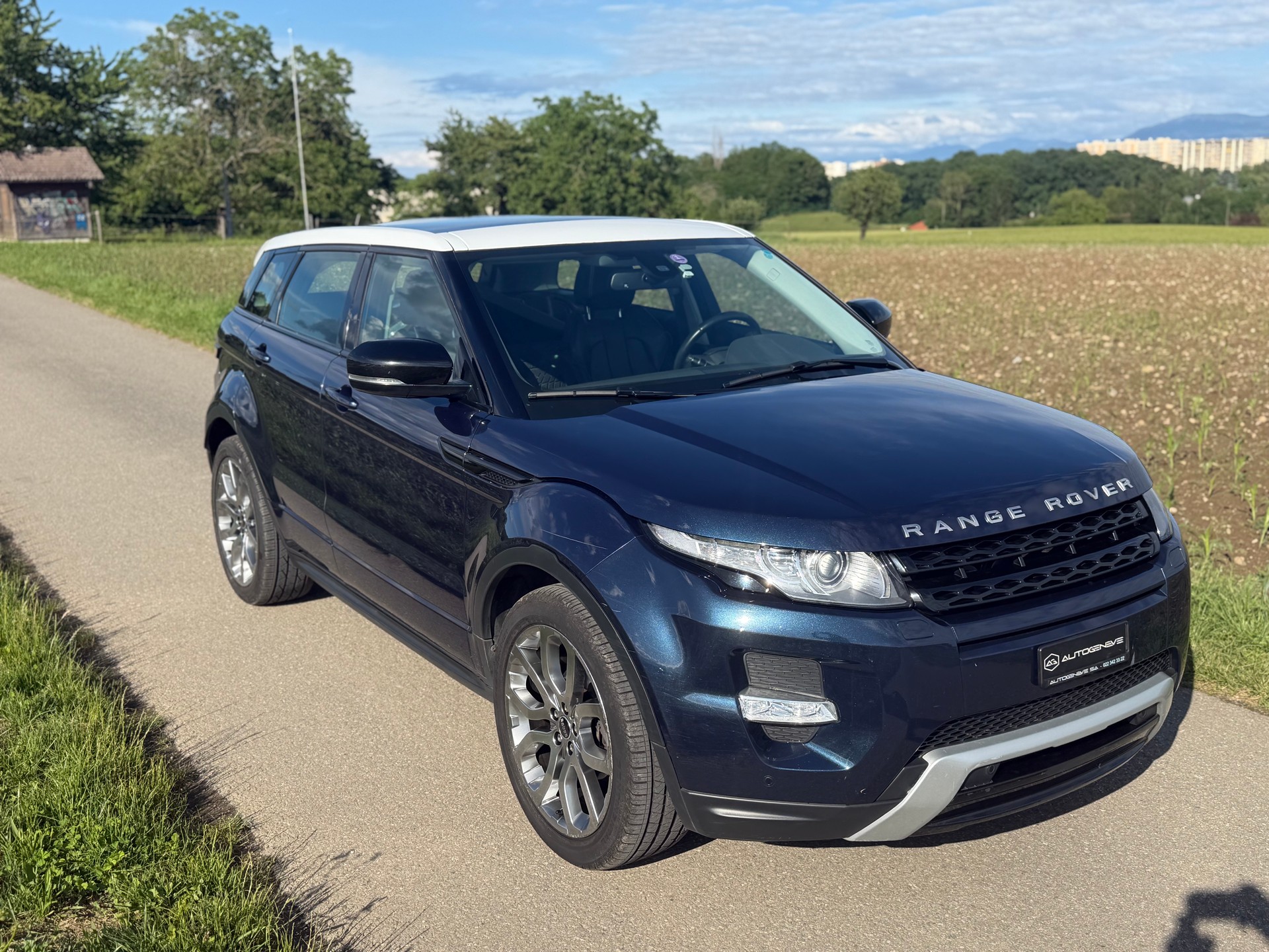 LAND ROVER Range Rover Evoque 2.0 Si4 Dynamic AT6-image-4