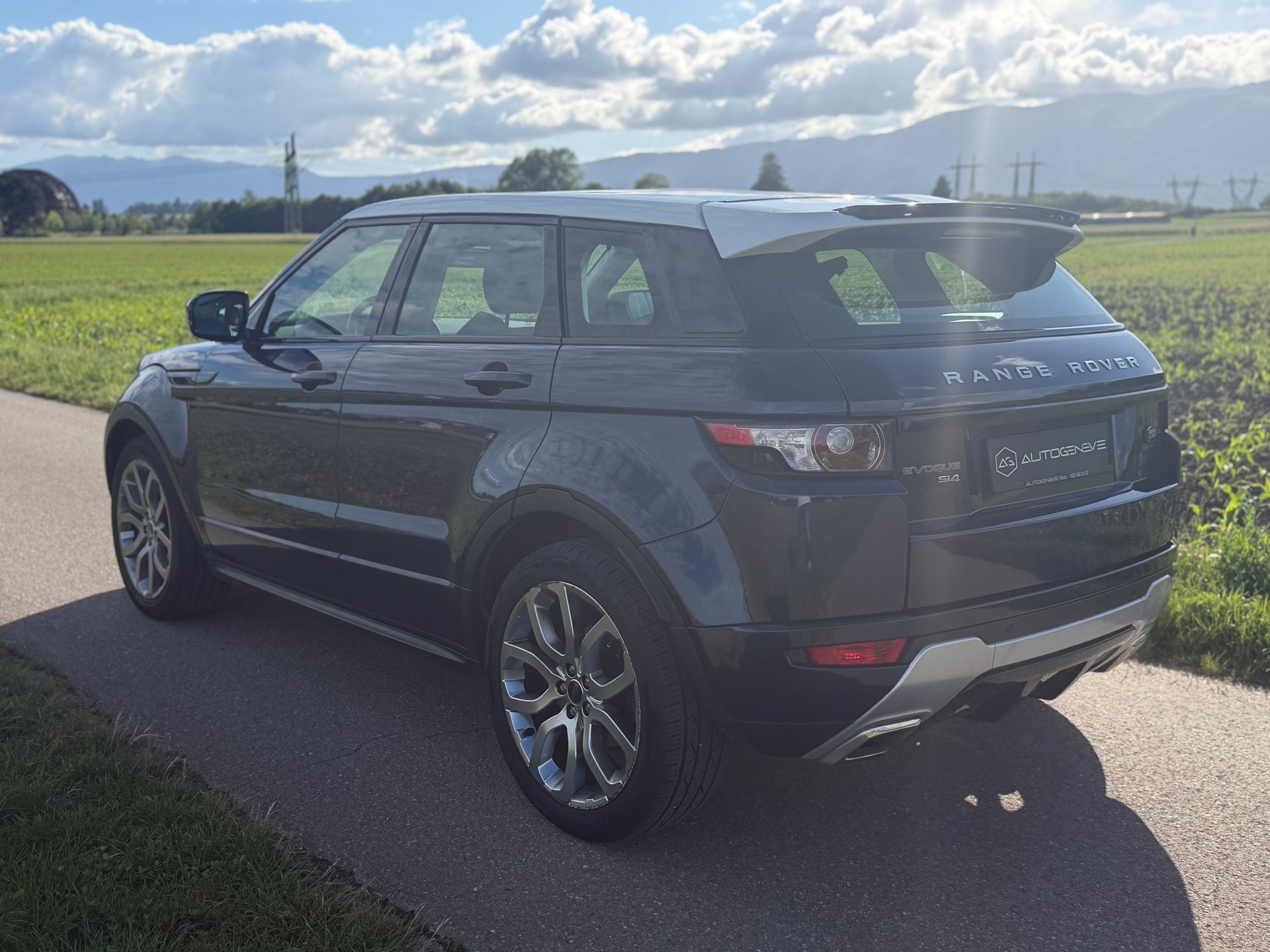 LAND ROVER Range Rover Evoque 2.0 Si4 Dynamic AT6-image-9