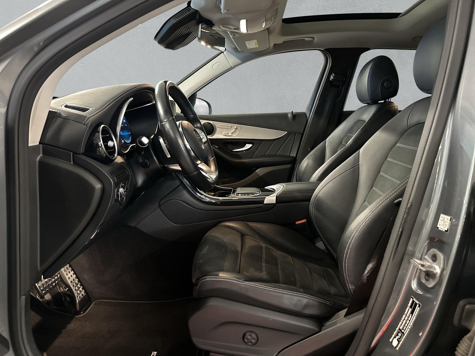 MERCEDES-BENZ GLC 300 d AMG Line 4 Matic-image-10