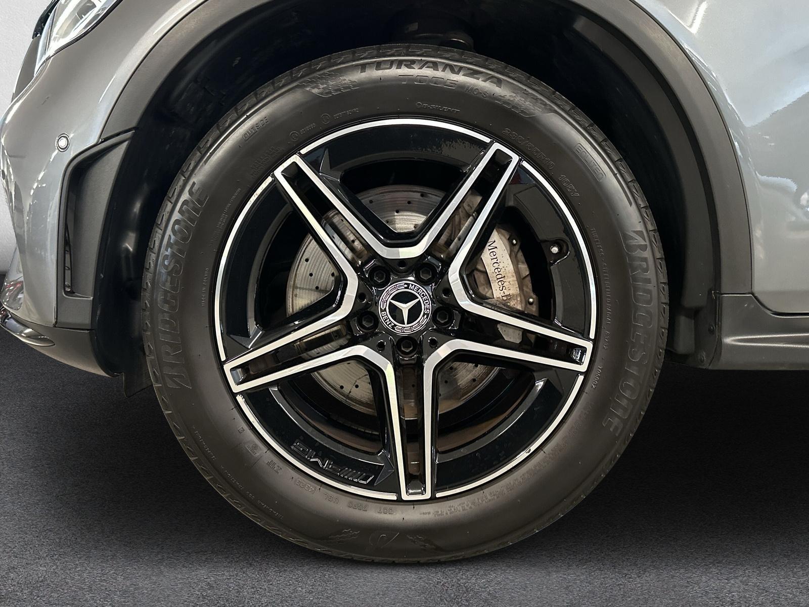 MERCEDES-BENZ GLC 300 d AMG Line 4 Matic-image-8