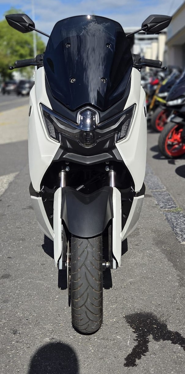 YAMAHA N-MAX 2025-image-1