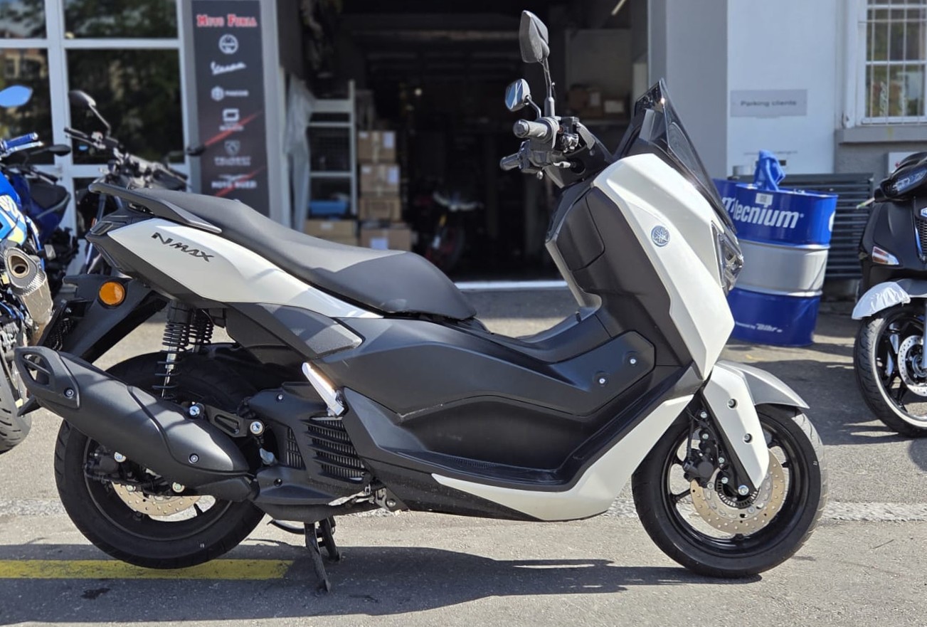 YAMAHA N-MAX 2025-image-0