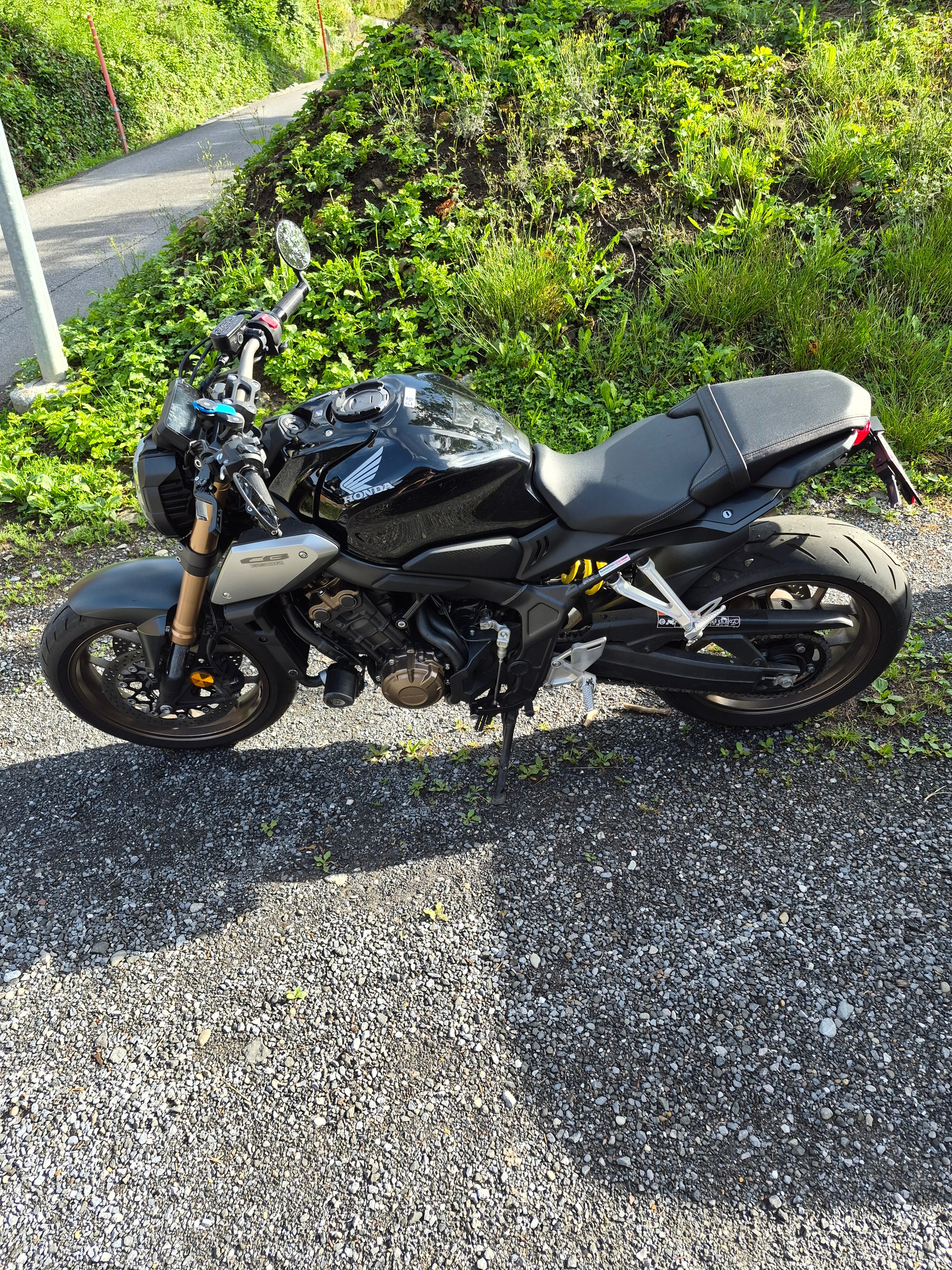 HONDA CB 650 R ABS-image-4