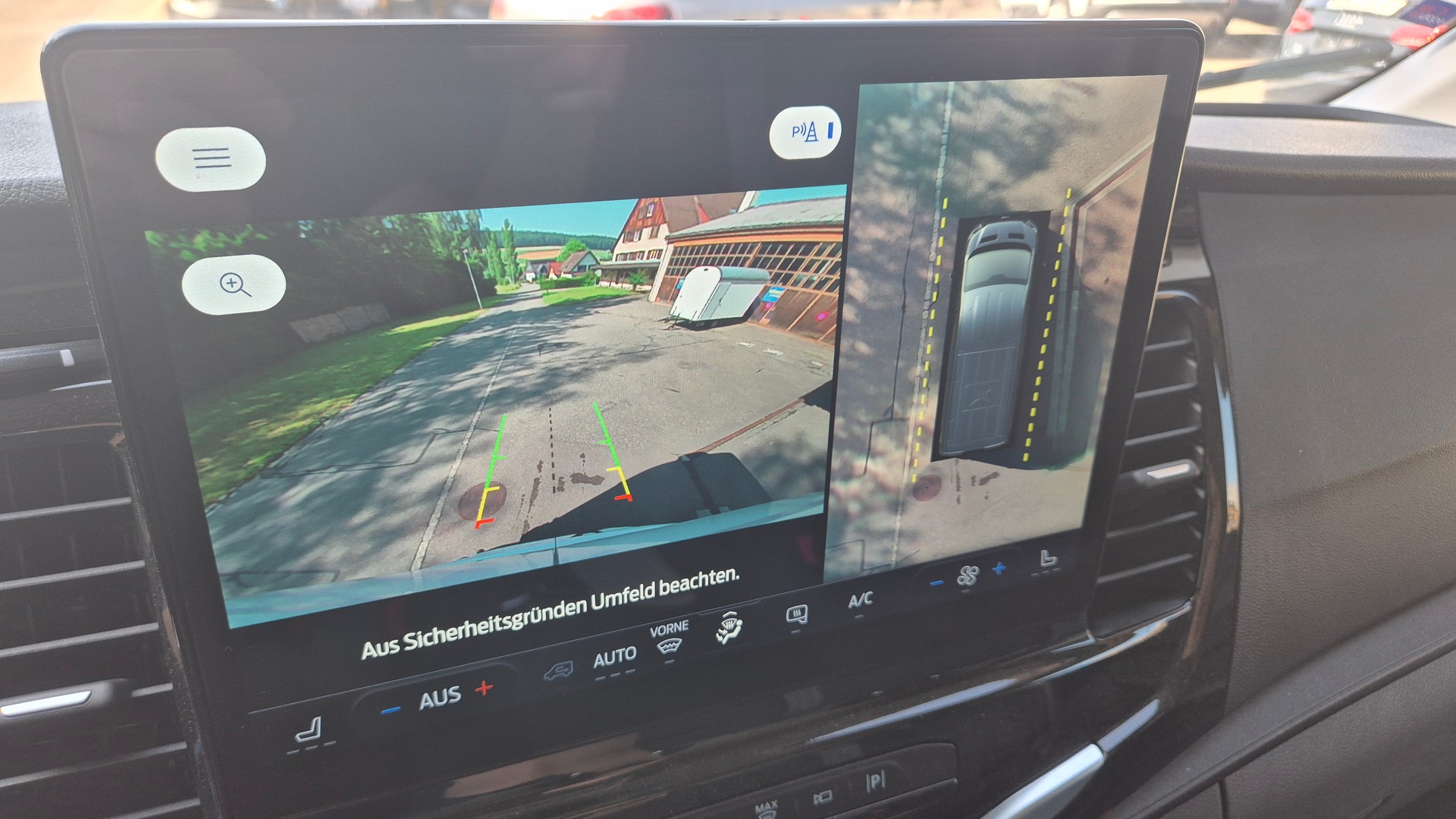FORD E-Transit 350 L3H3 Trend RWD 68kWh-image-10