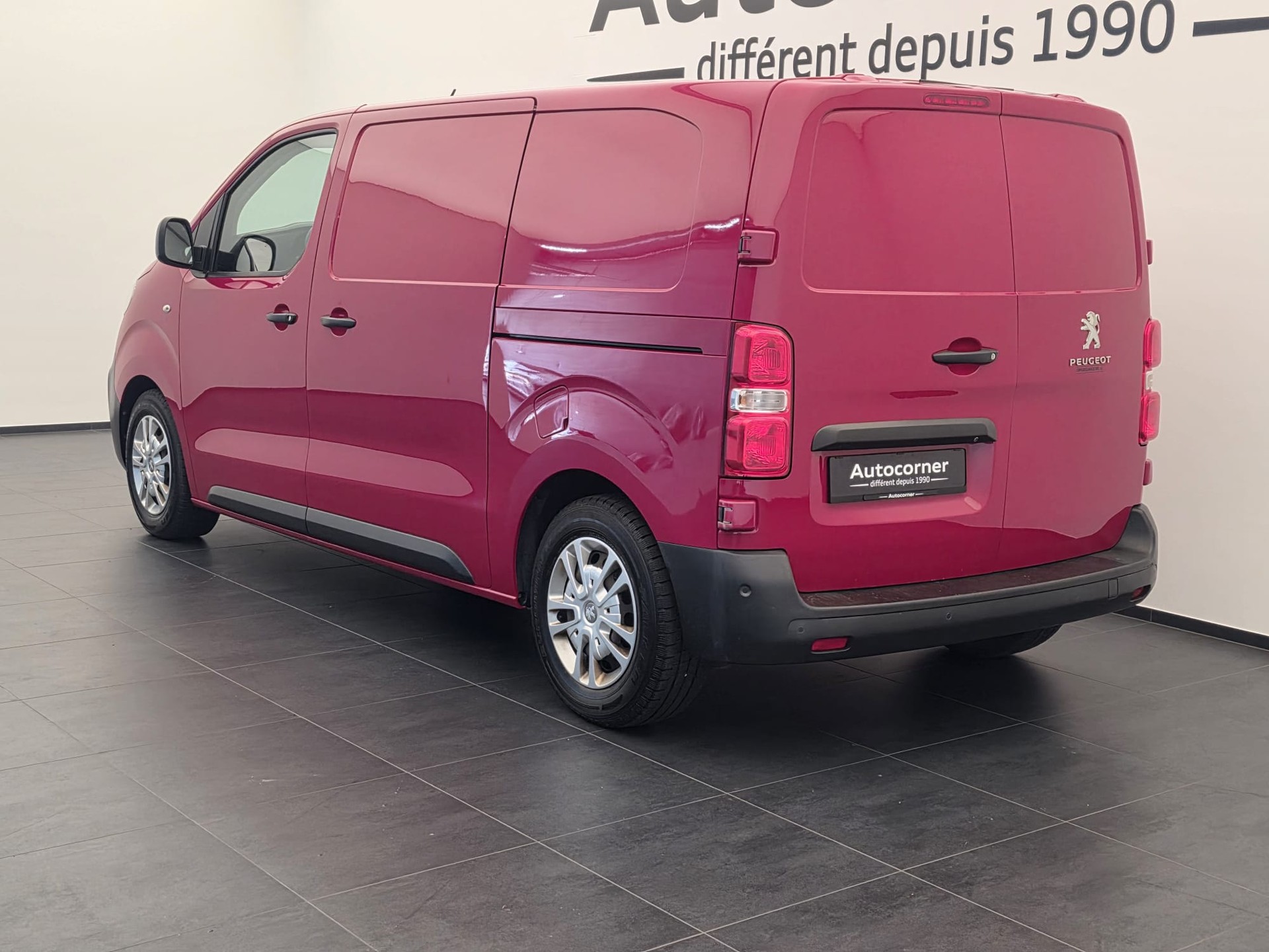 PEUGEOT Expert 1.6 BlueHDi 95 S&S Allure Standard ETG6-image-5