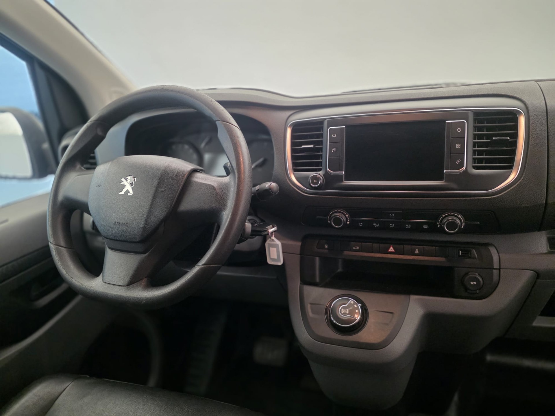PEUGEOT Expert 1.6 BlueHDi 95 S&S Allure Standard ETG6-image-7