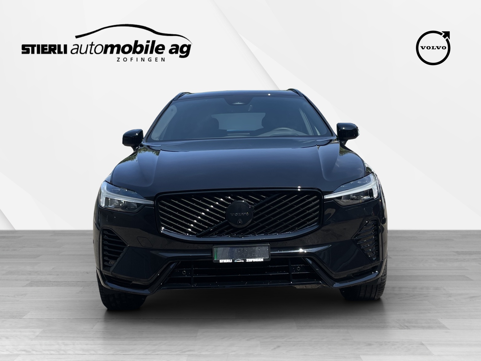 VOLVO XC60 2.0 T6 TE Black Edition eAWD-showroom-element-1
