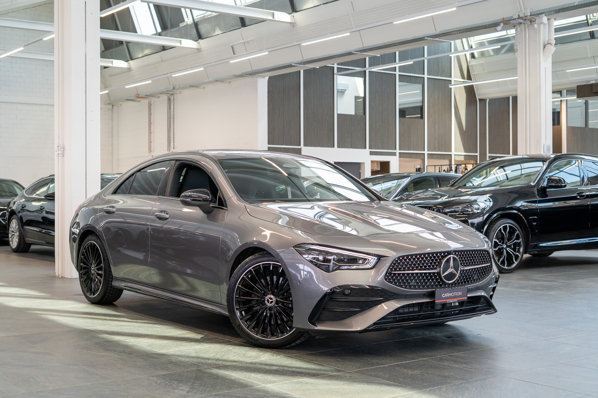 MERCEDES-BENZ CLA 200 AMG Line / Facelift / Rückfahrkamera / Ambientebeleuchtung-showroom-element-2