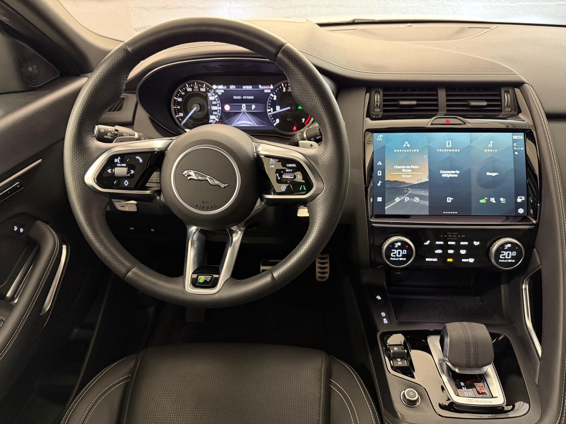 JAGUAR E-Pace 2.0 I4 200 R-Dynamic S AWD