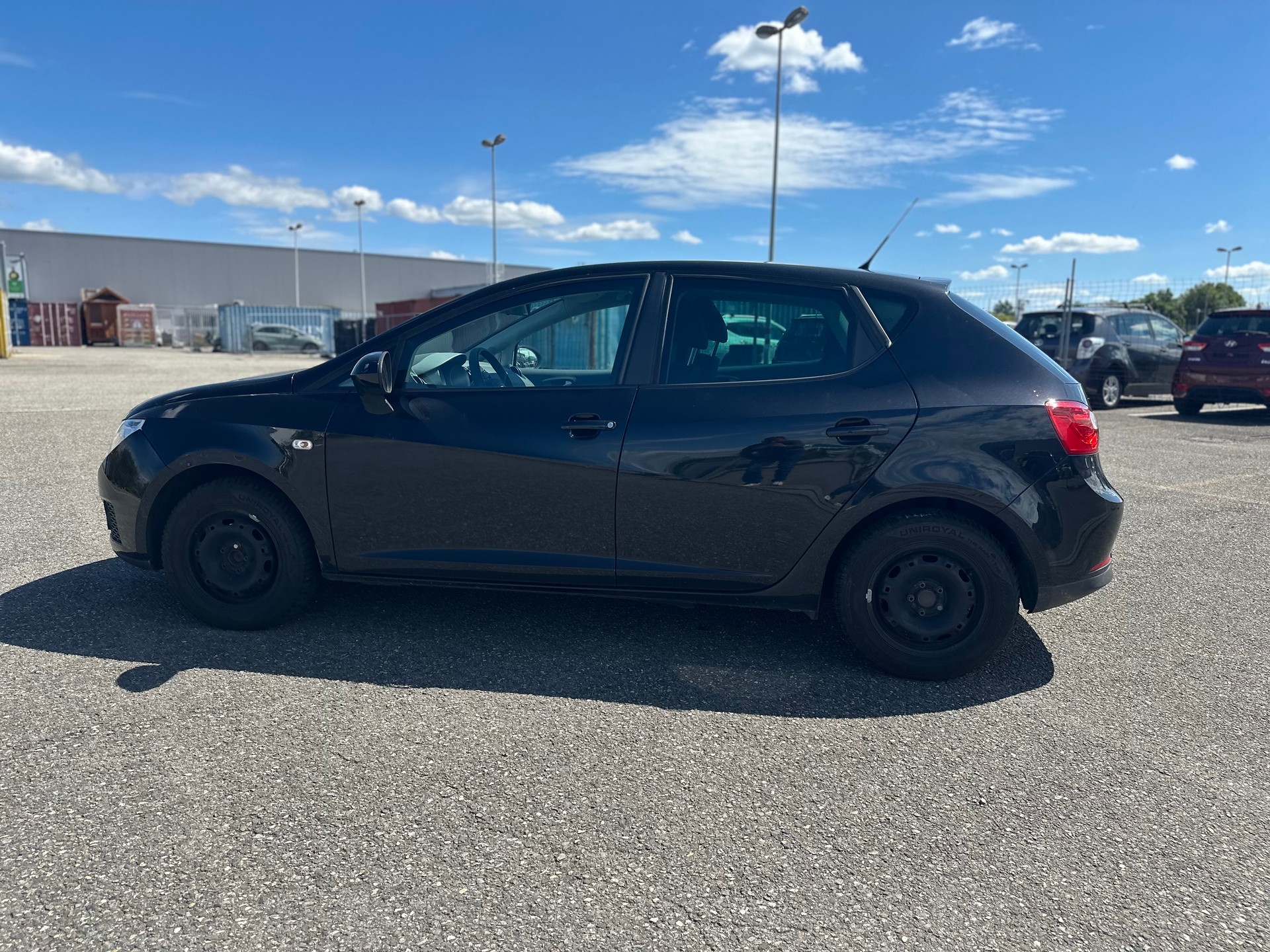 SEAT Ibiza SC 1.6 Style-image-8