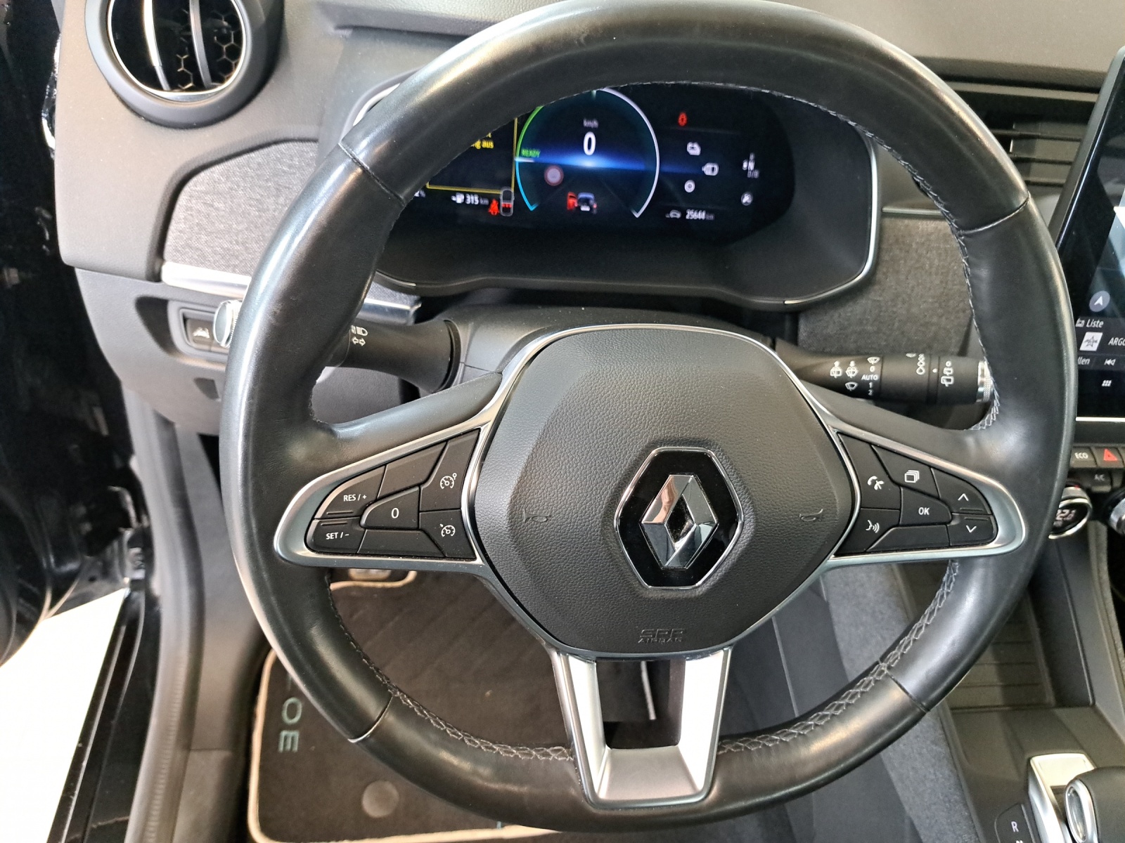 RENAULT Zoe FP R135 Intens inkl. Batte-image-16