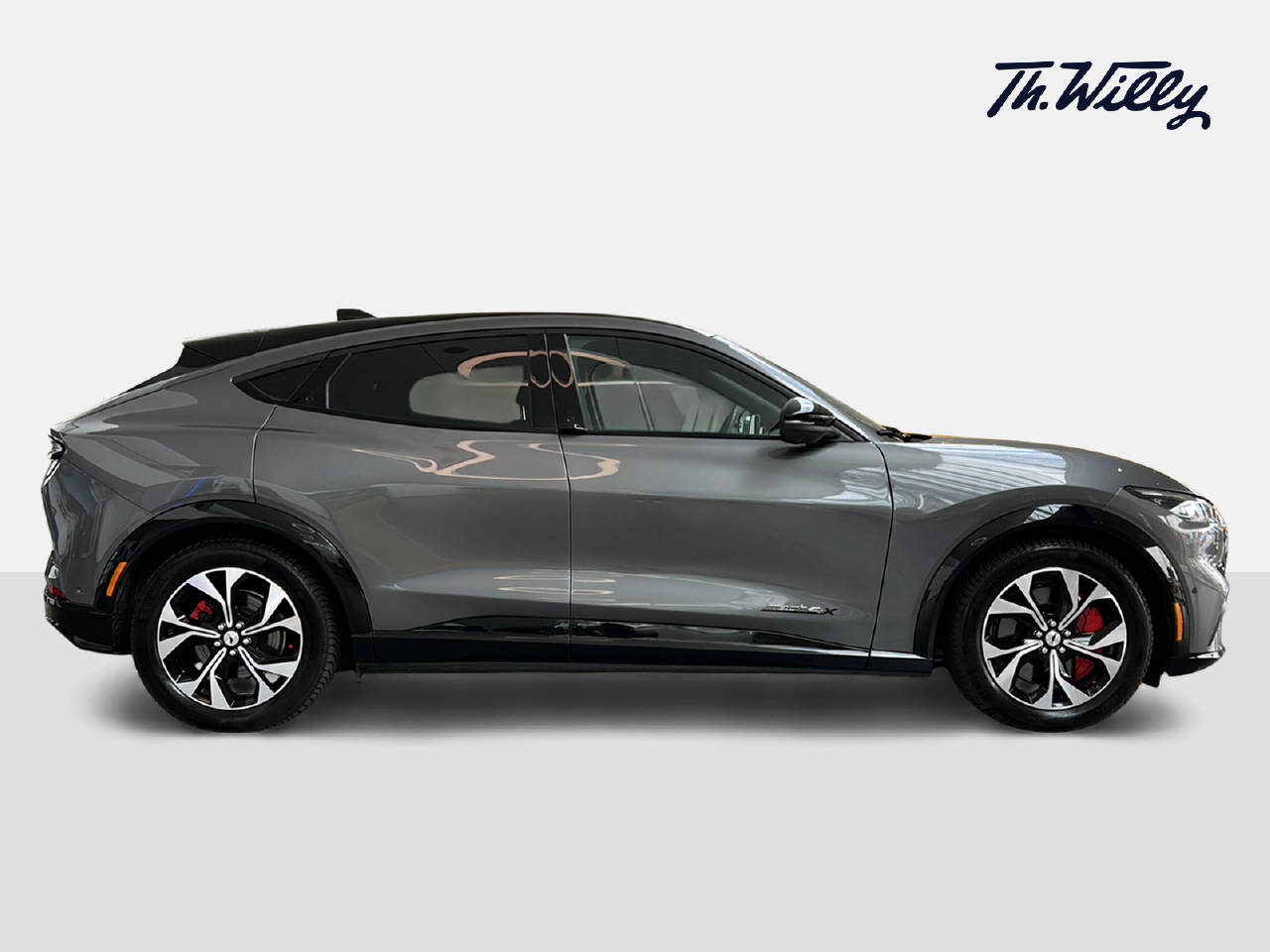 FORD Mustang Mach-E Premium AWD-image-5
