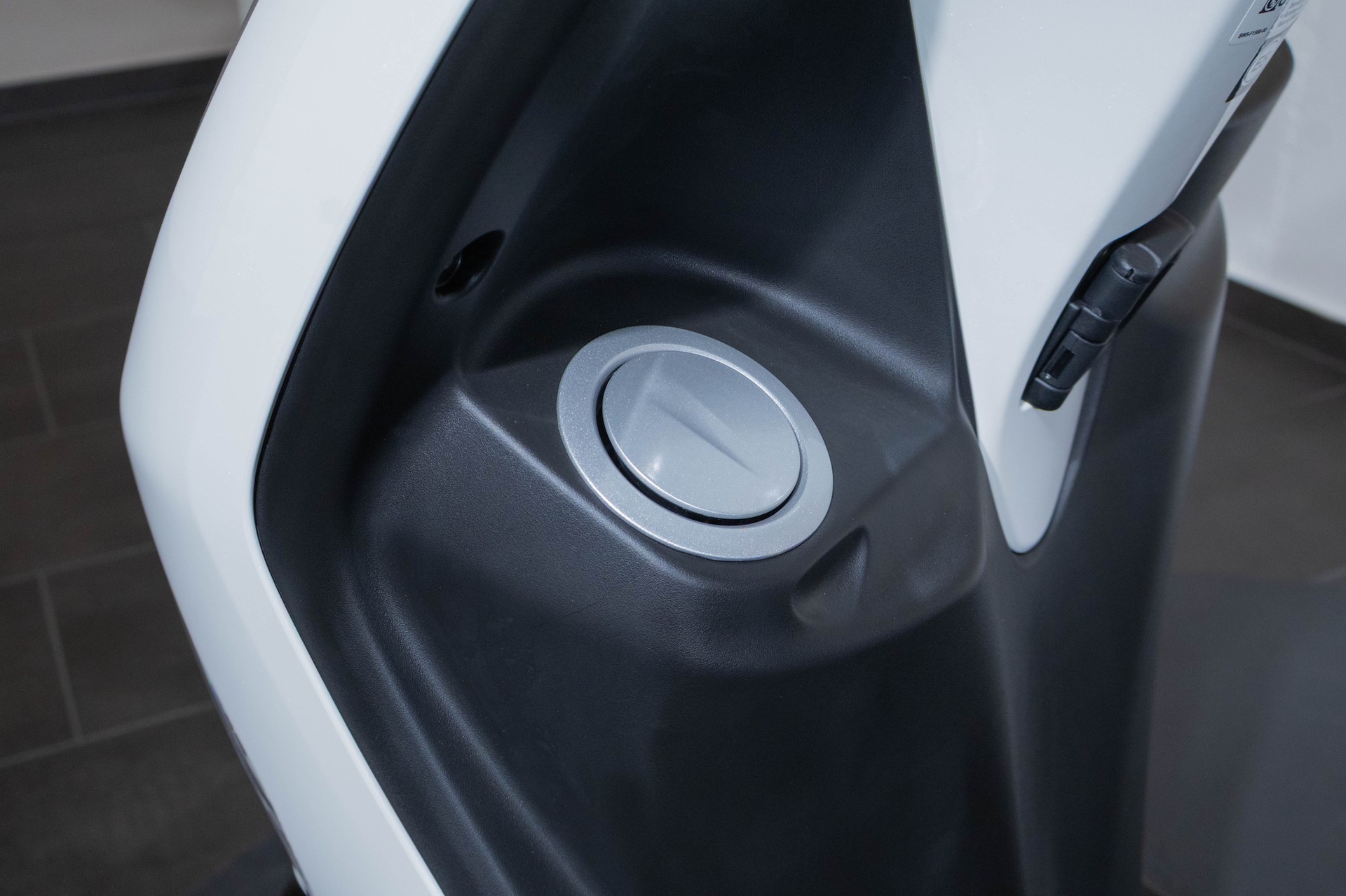 YAMAHA D'elight-image-15