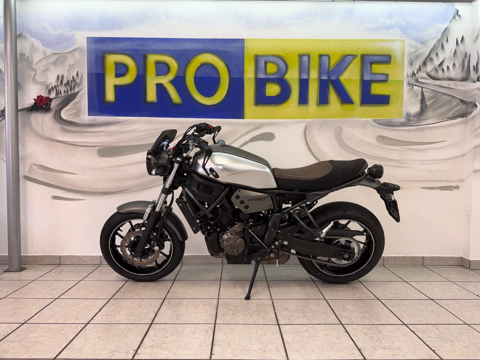 YAMAHA XSR 700-image-4