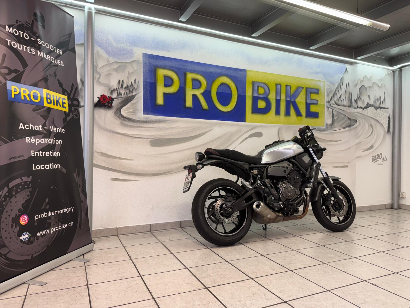YAMAHA XSR 700-image-2