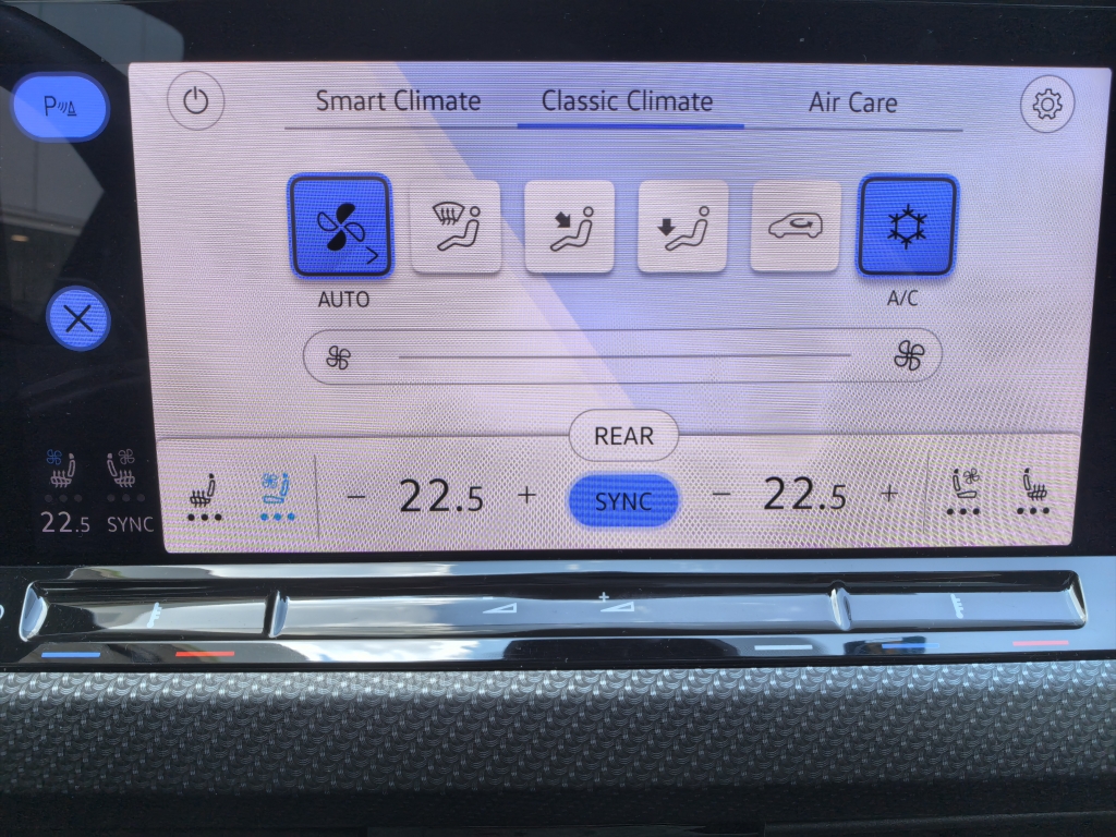 VW Golf 2.0 TSI R DSG 4Motion-image-17