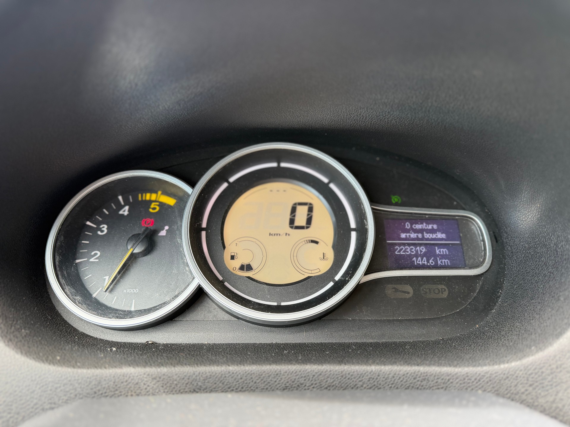 RENAULT Mégane 1.5 dCi Dynamique-image-7