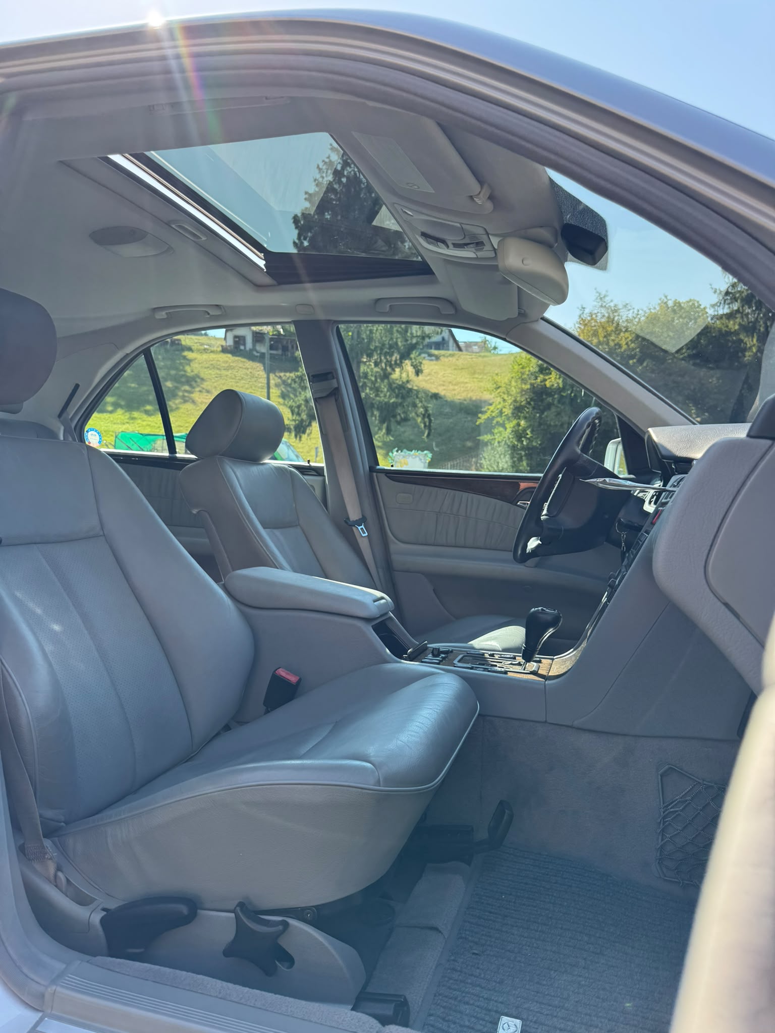 MERCEDES-BENZ E 430 Avantgarde Automatic-image-9